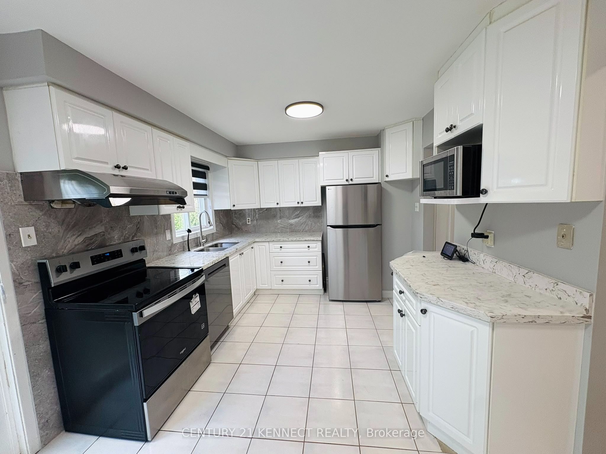 68 Larksmere Court, Markham 4