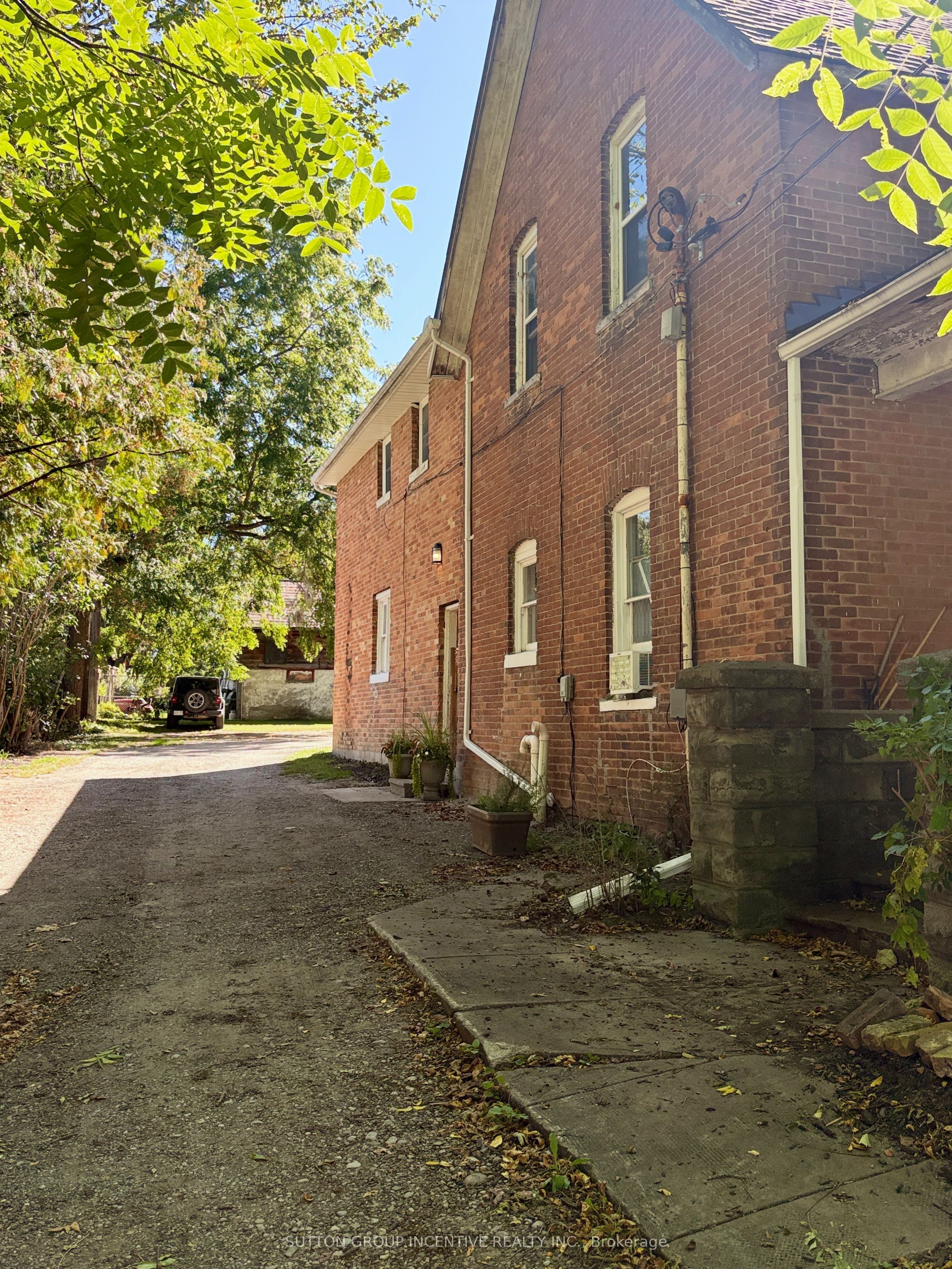 Unit 3 - 121 Main Street W, New Tecumseth 2
