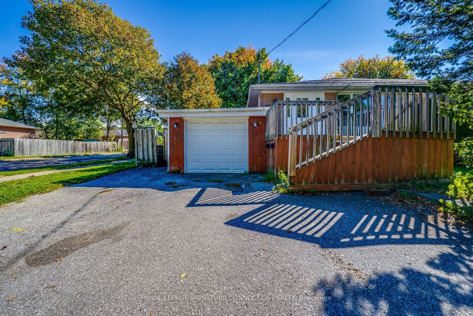 Unit Upper Level - 166 Cherrywood Drive, Newmarket 5