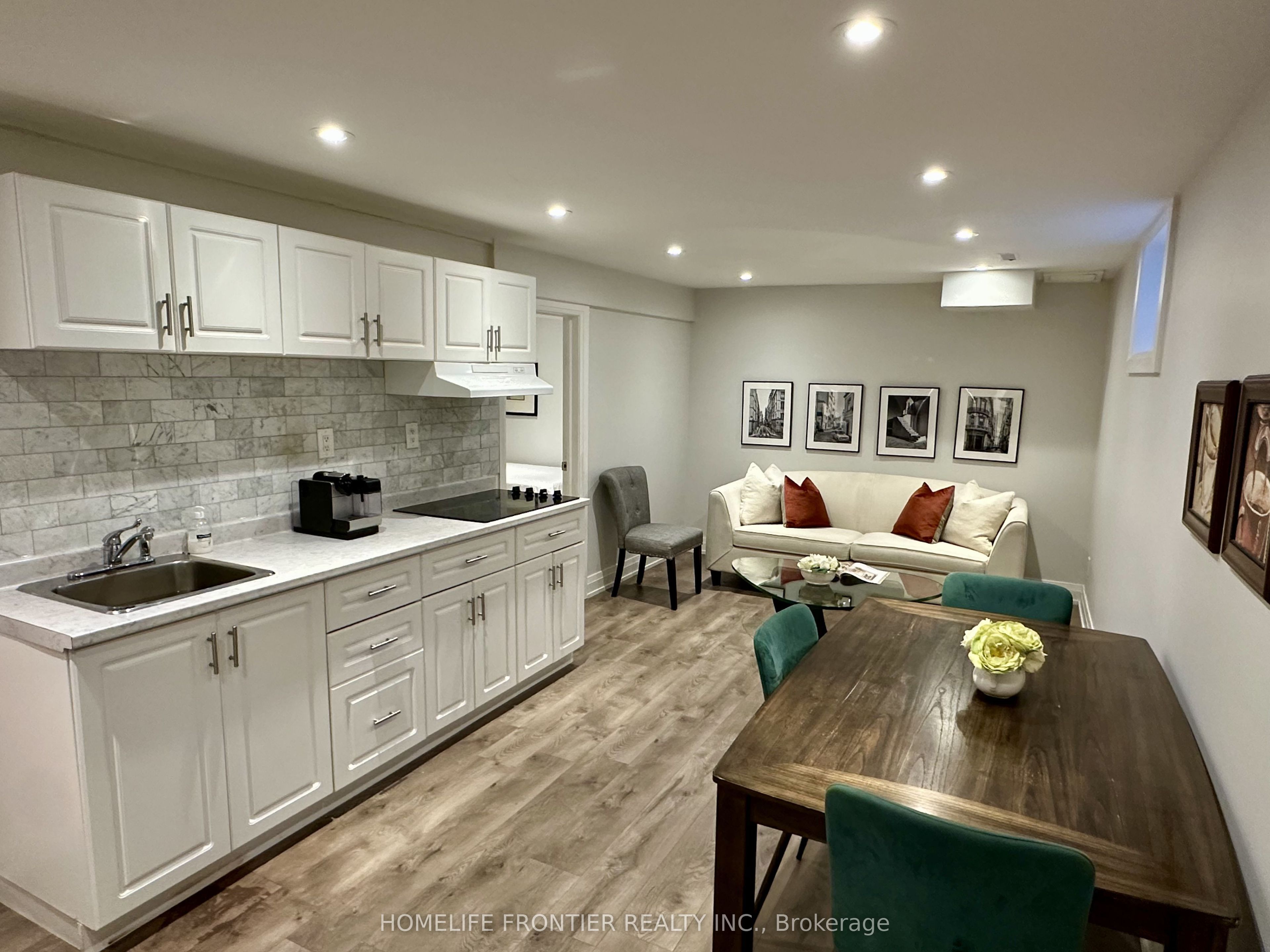Unit Lower - 29 Constellation Crescent, Richmond Hill 3