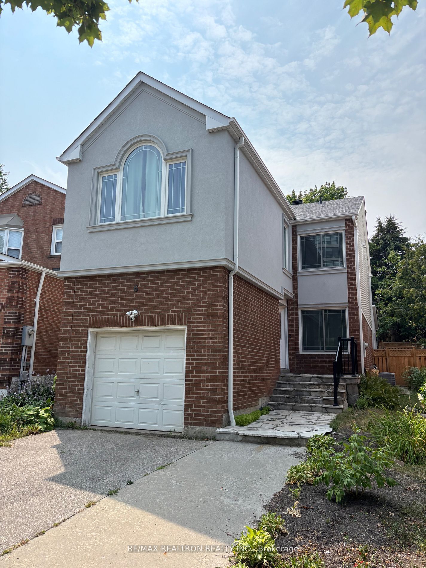 6 Joanna Crescent, Vaughan 2