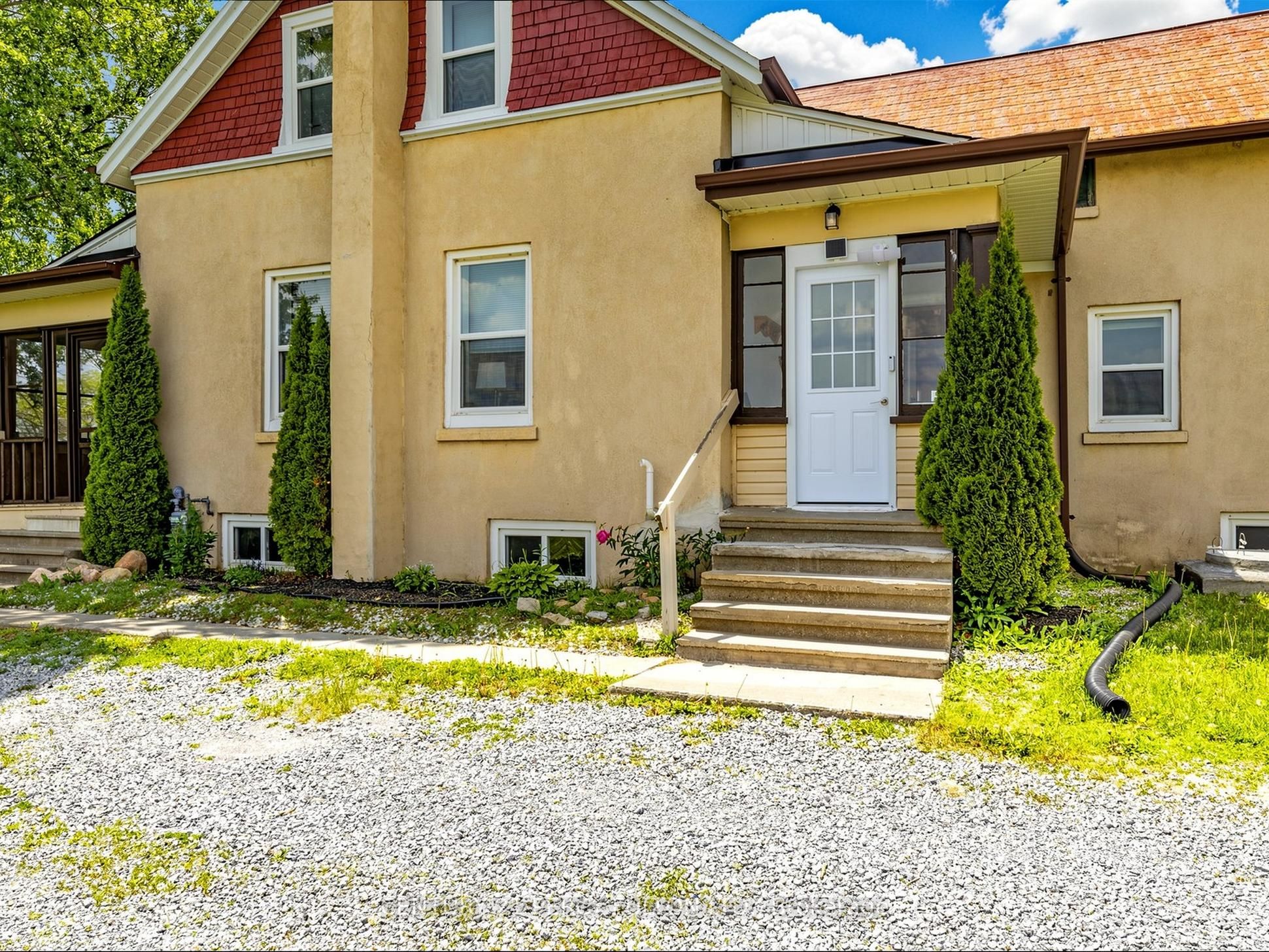 29018 Highway 48, Georgina 3