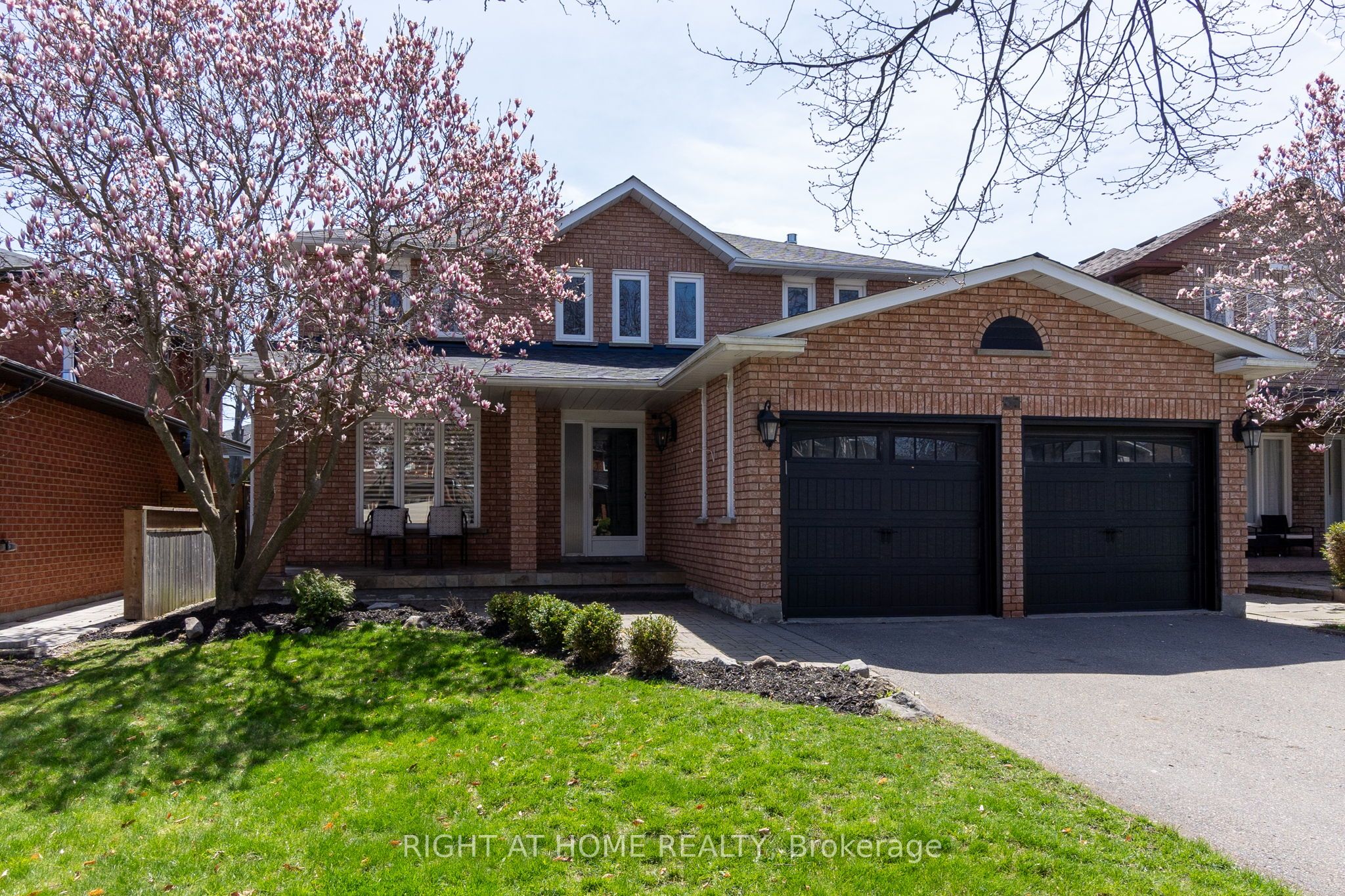37 Alloway Pl, Vaughan, Ontario L6A1N9 Sold History HouseSigma