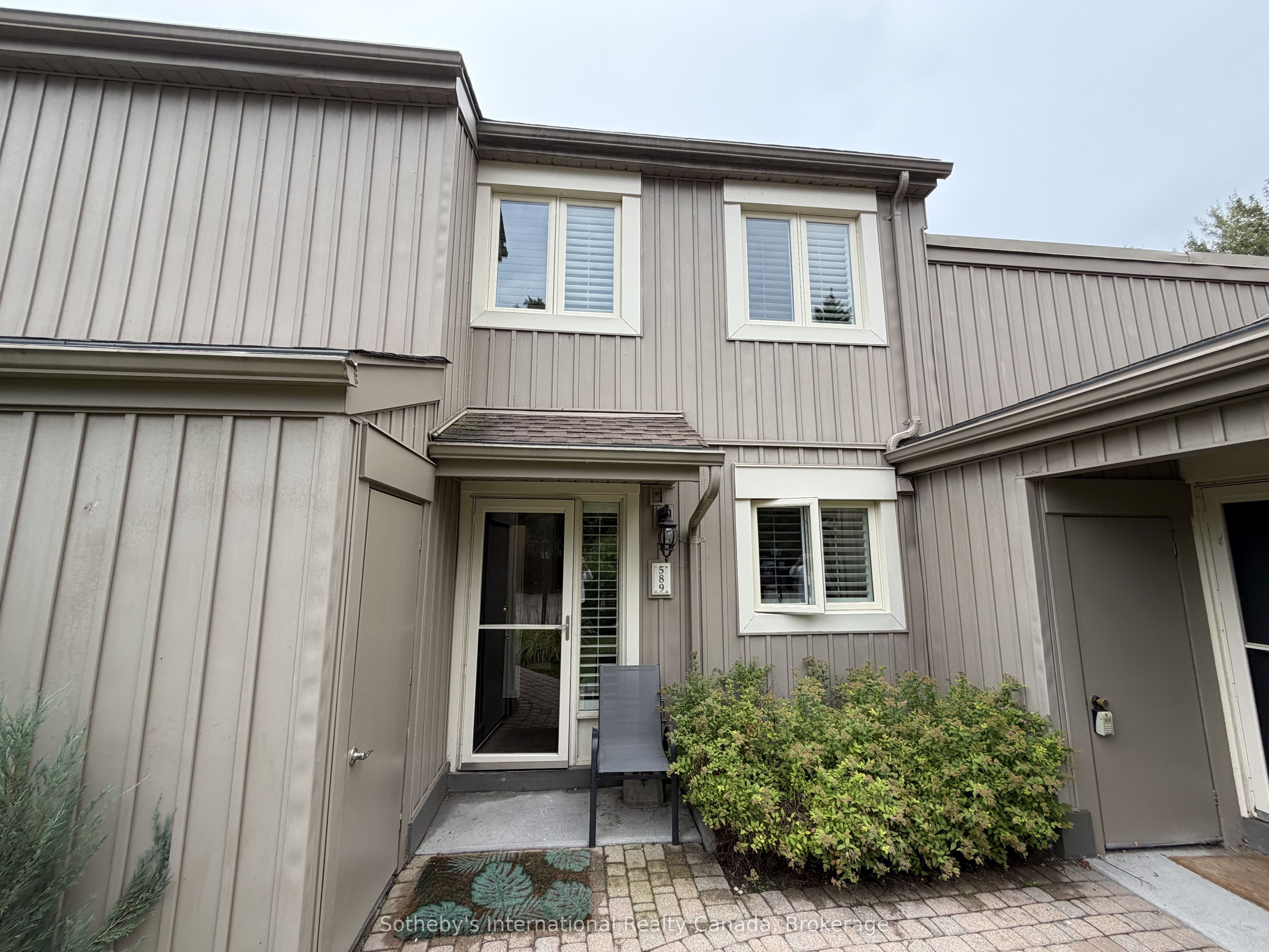 589 Oxbow Crescent, Collingwood 2