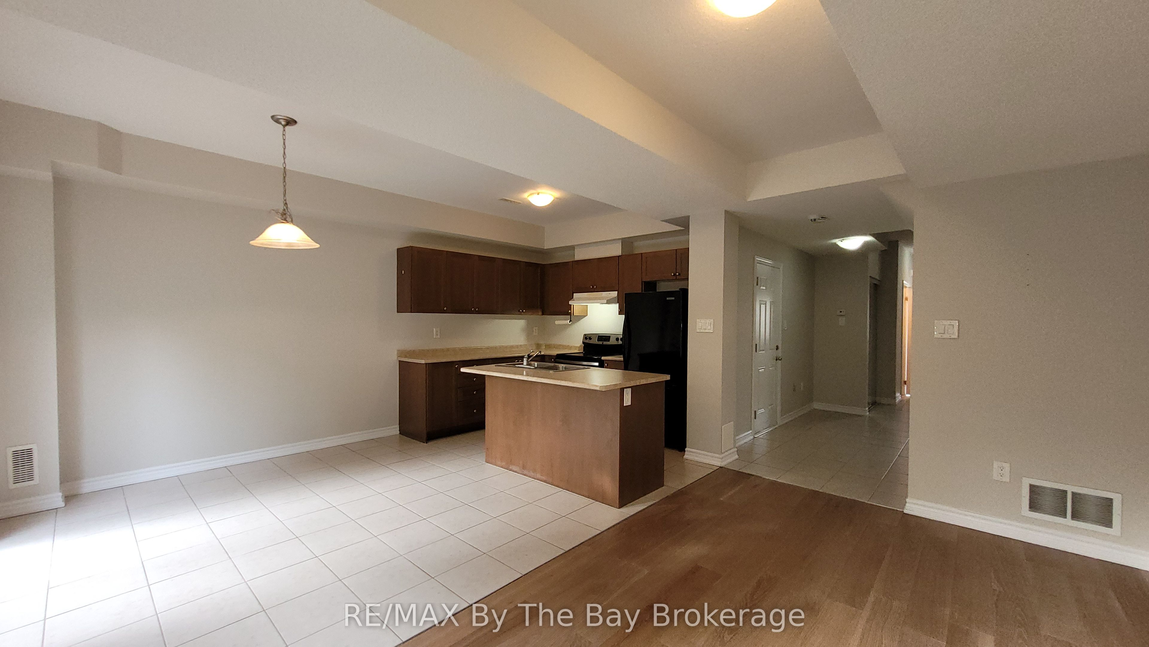 28 Arcadia Drive, Wasaga Beach 5