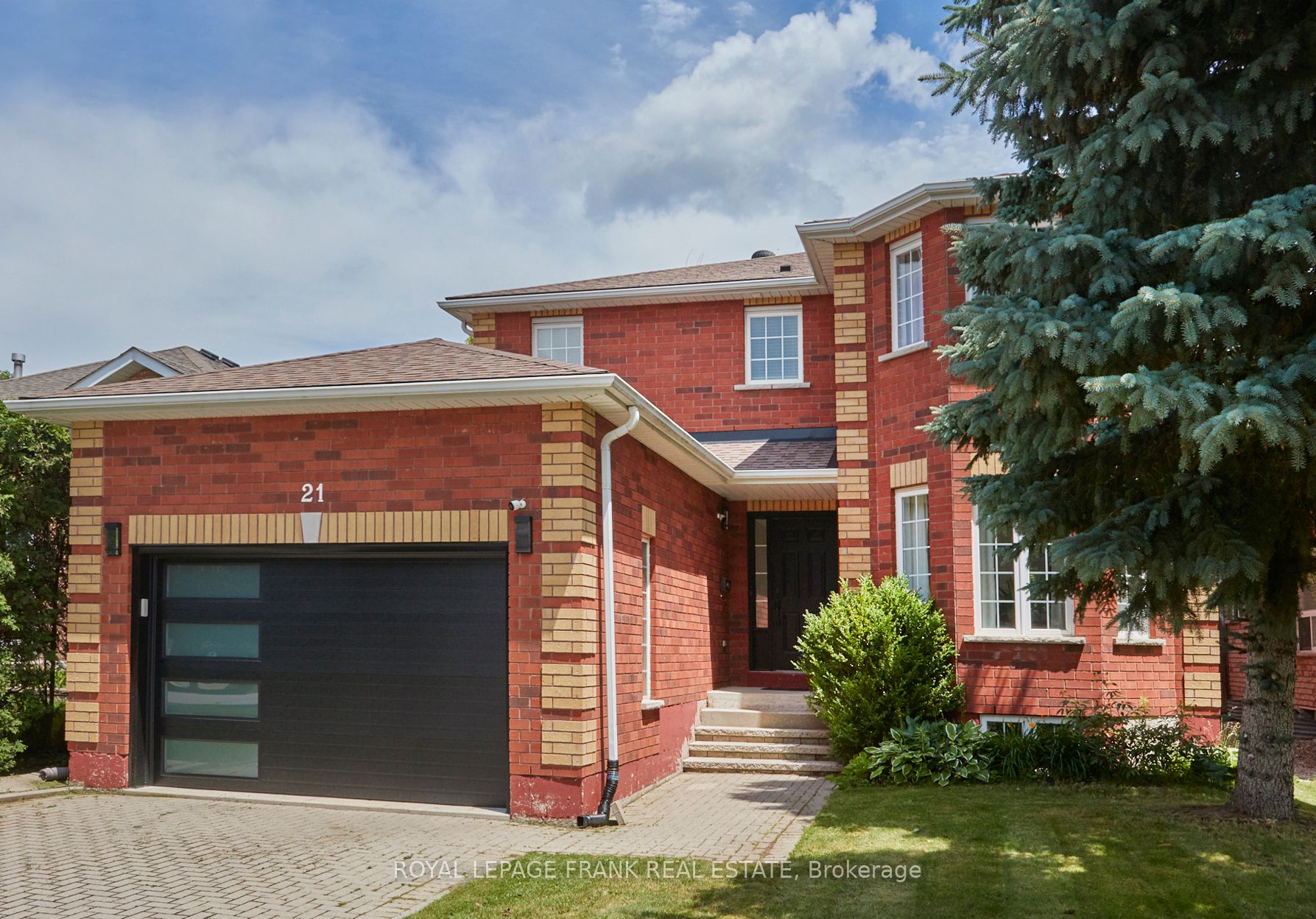 21 Crompton Drive, Barrie 4