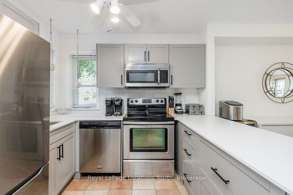 Unit 6 - 15 28TH Street N, Wasaga Beach 5