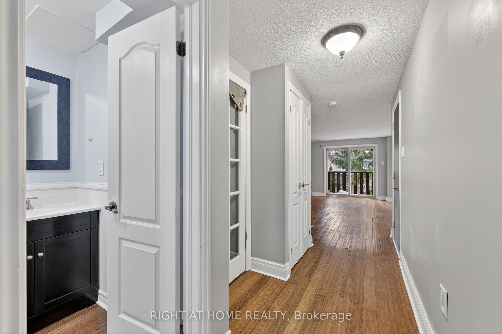 Unit 10 - 32 Sawmill Road, Barrie 3