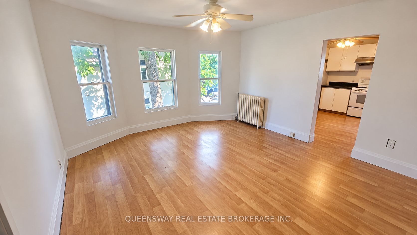 Unit 2 - 73 Mary Street, Barrie 4