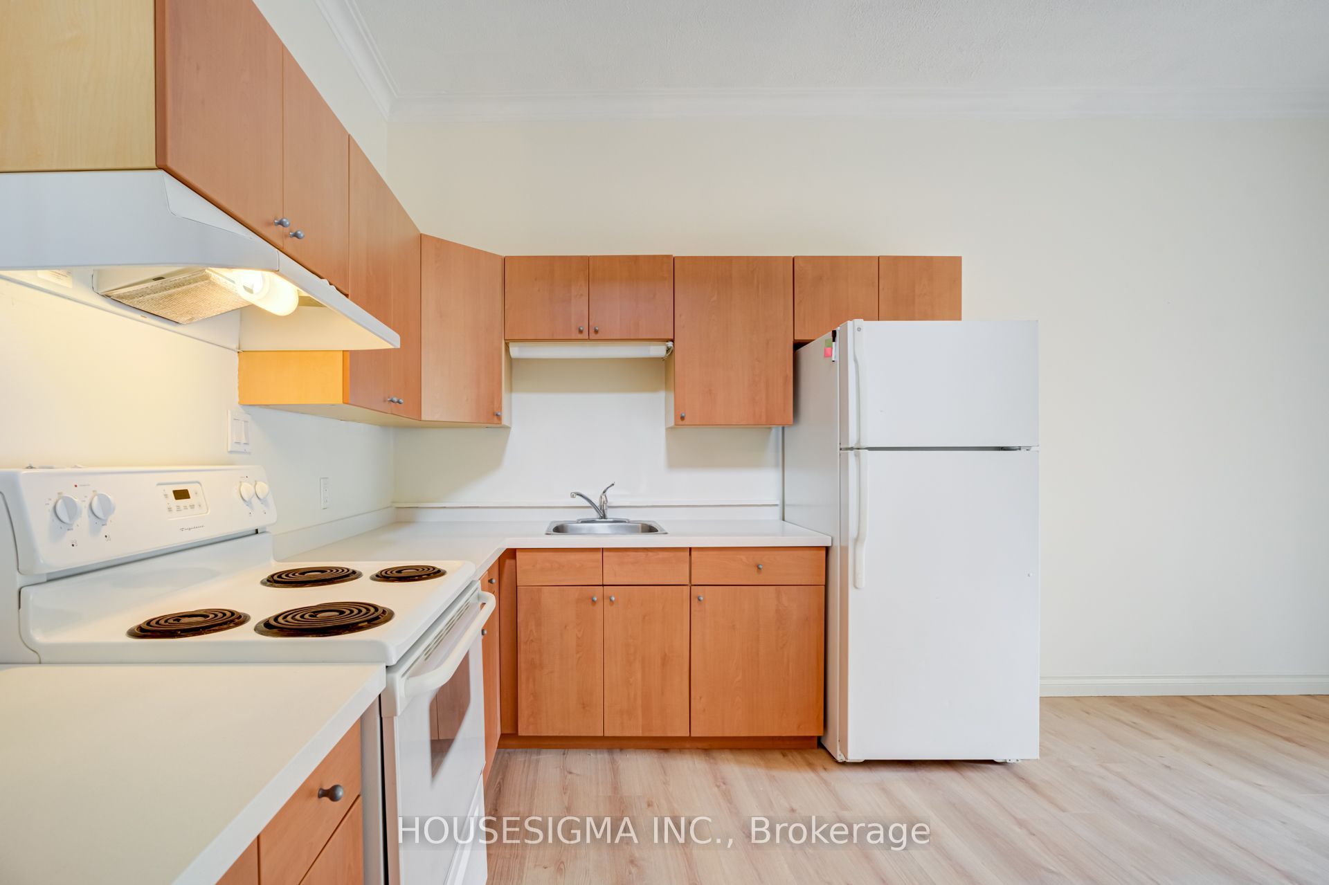 Unit Loft - 22 Drury Lane, Barrie 2