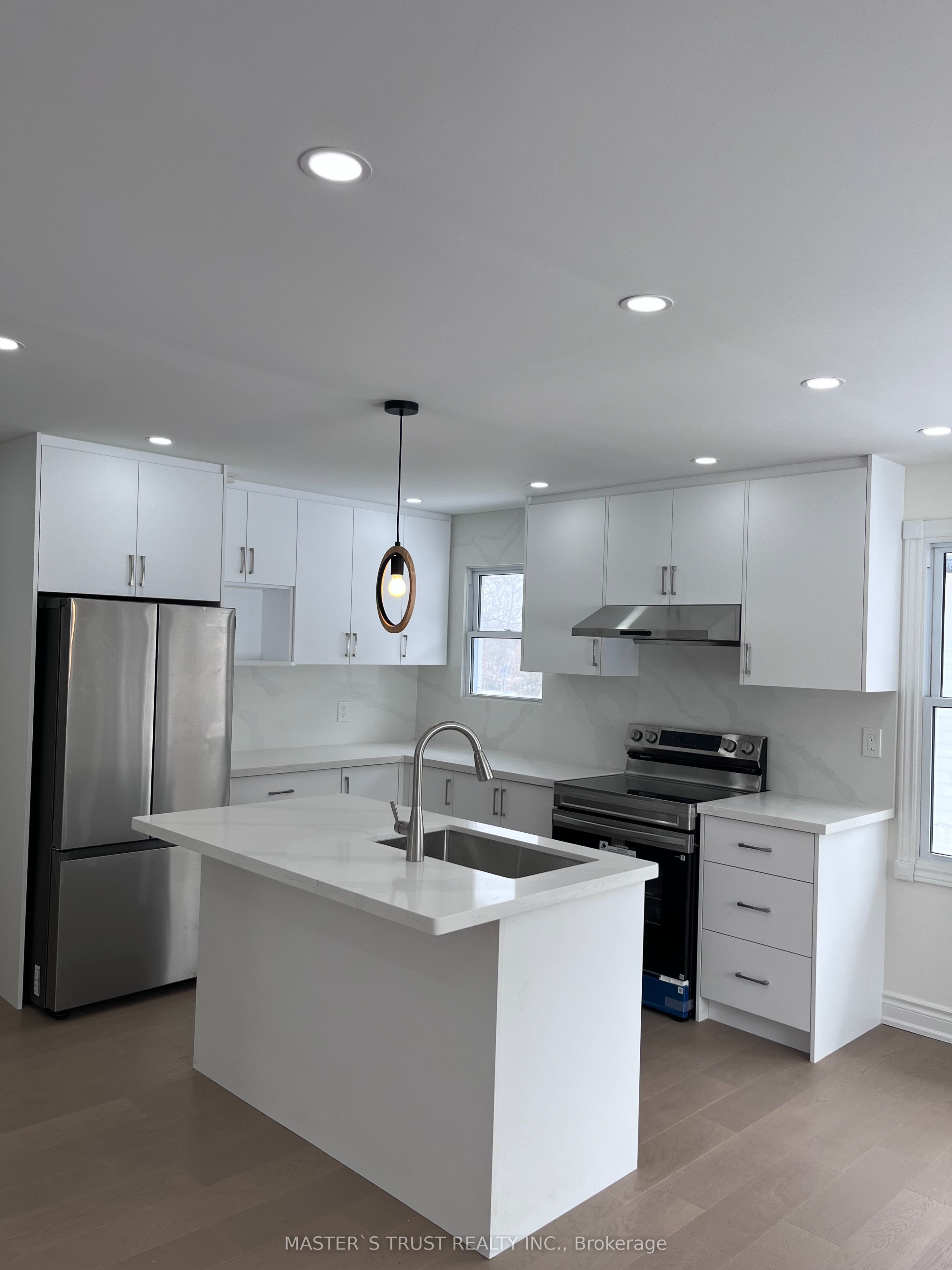 3965 Hilltop Road, Ramara 5