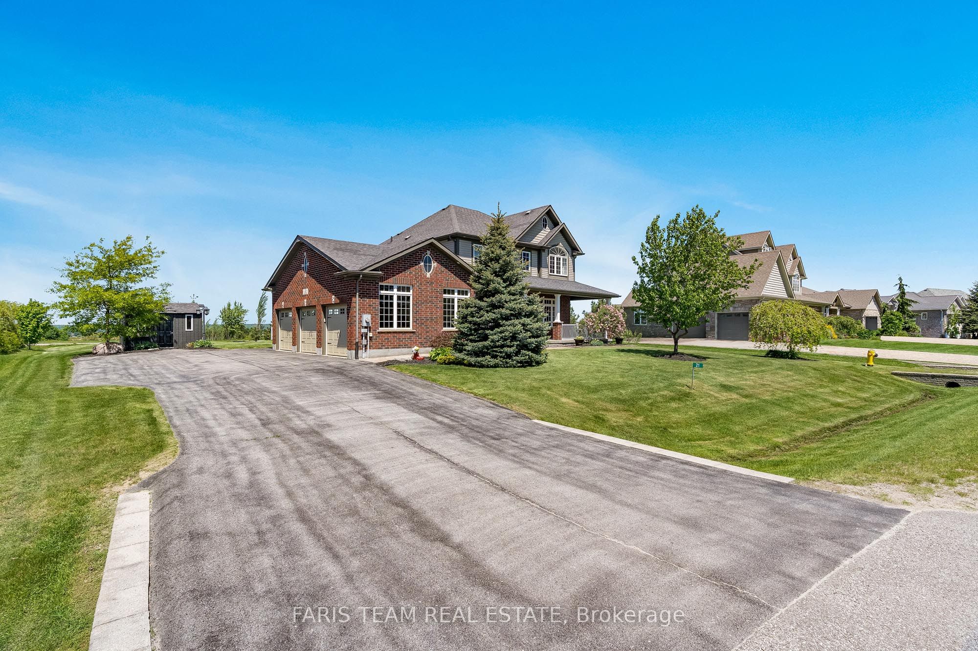 21 Plowright Rd, Springwater, Ontario L0L1Y0 For Sale HouseSigma