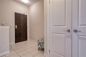 Unit 204 - 272 Georgian Drive, Oakville 3