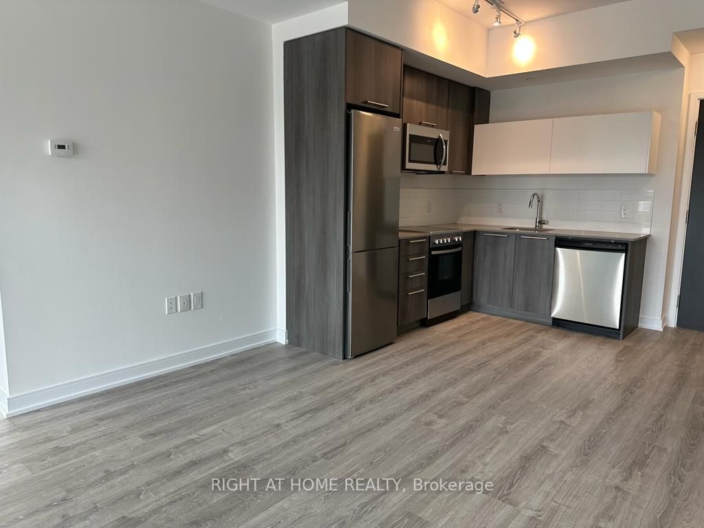 Unit 403 - 25 Neighbourhood Lane, Etobicoke 3