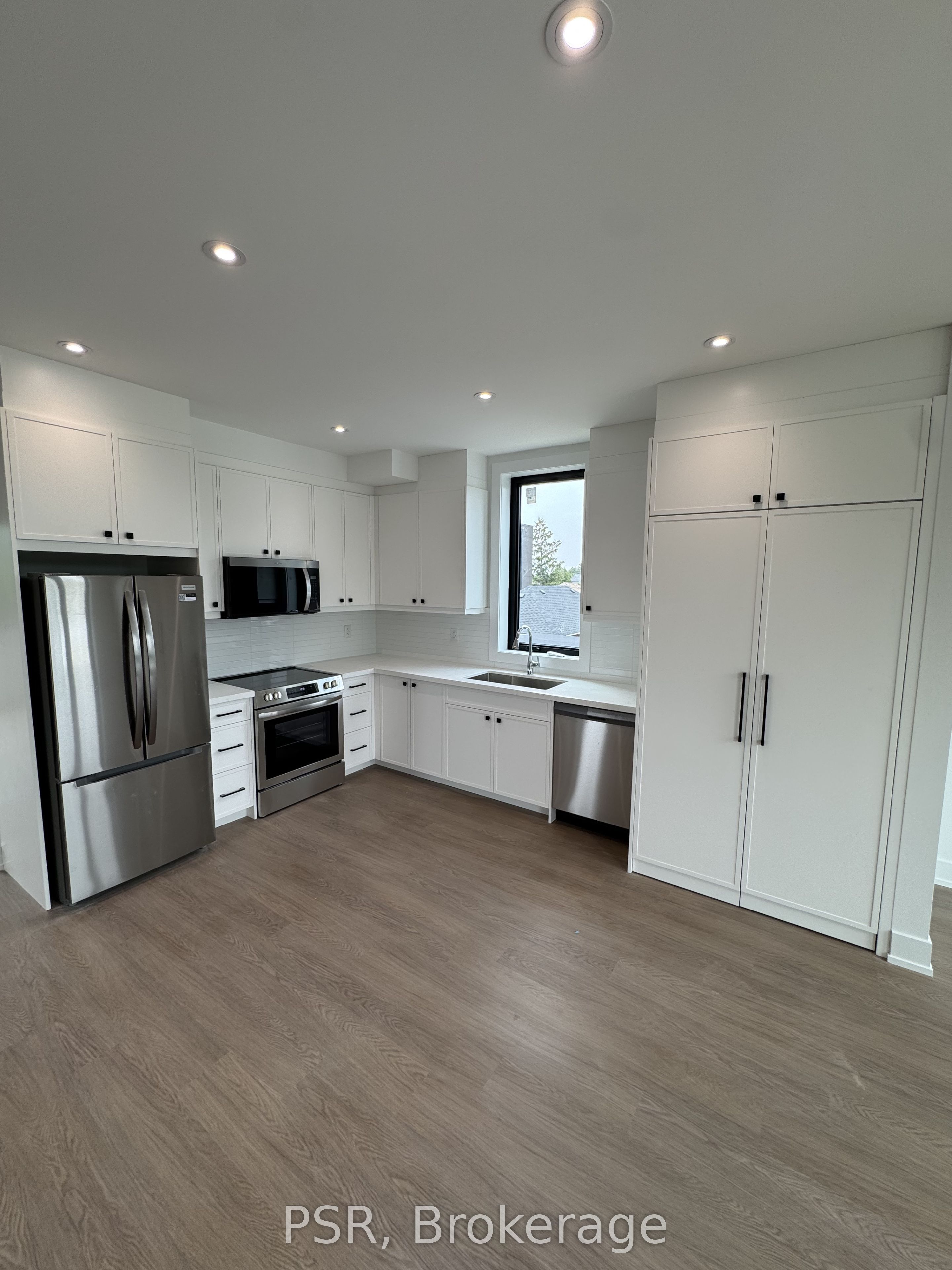Unit Upper - 99 Ypres Road, Toronto 5