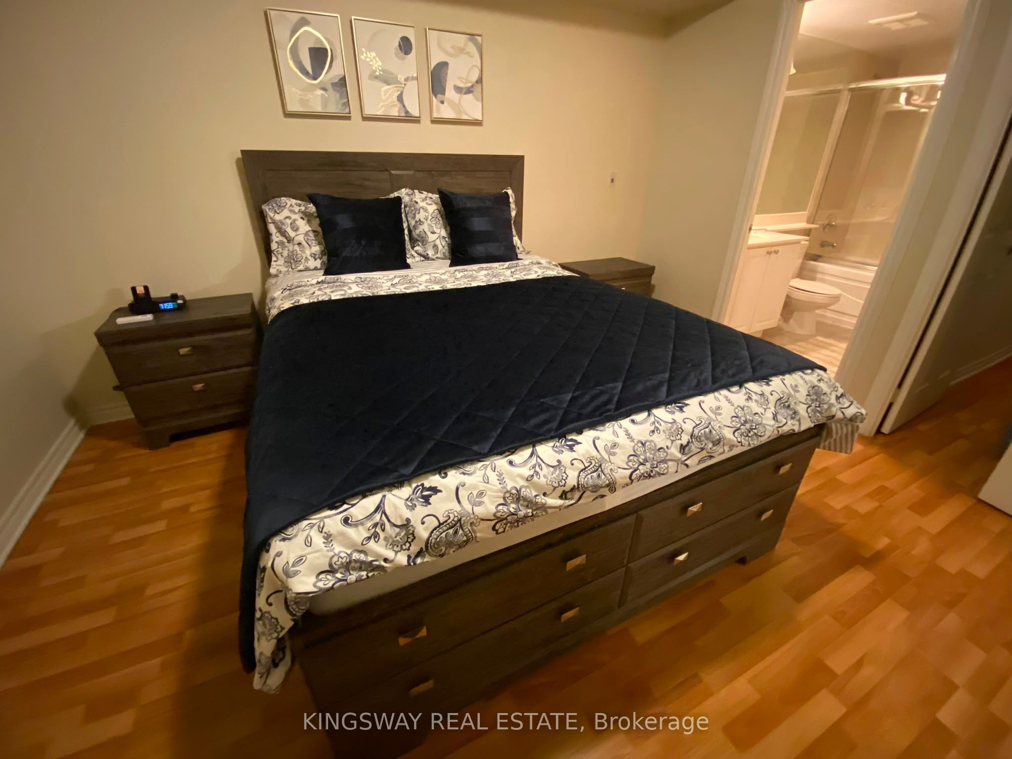 Unit 2730 - 3888 Duke Of York Boulevard, Mississauga 4