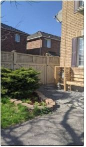 Unit BSMT - 657 Thompson Road S, Milton 2