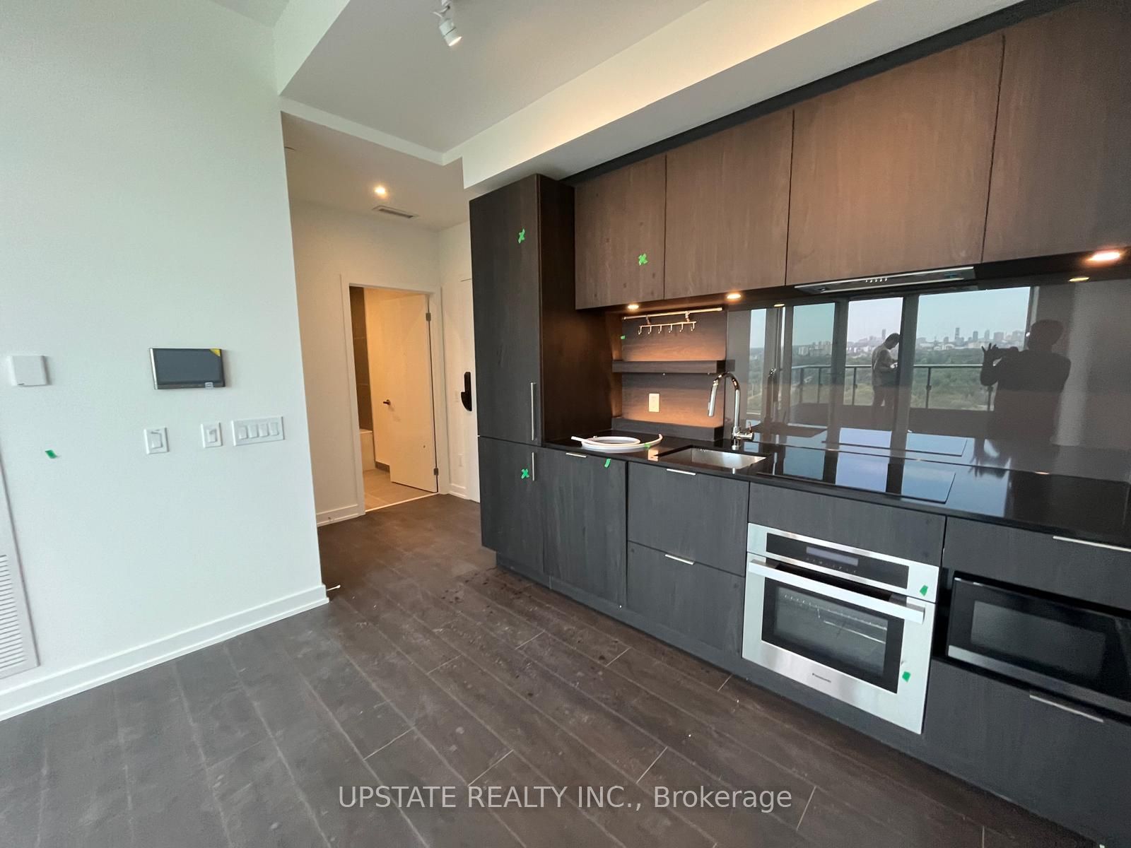 Unit 2008 - 28 Ann Street, Mississauga 4