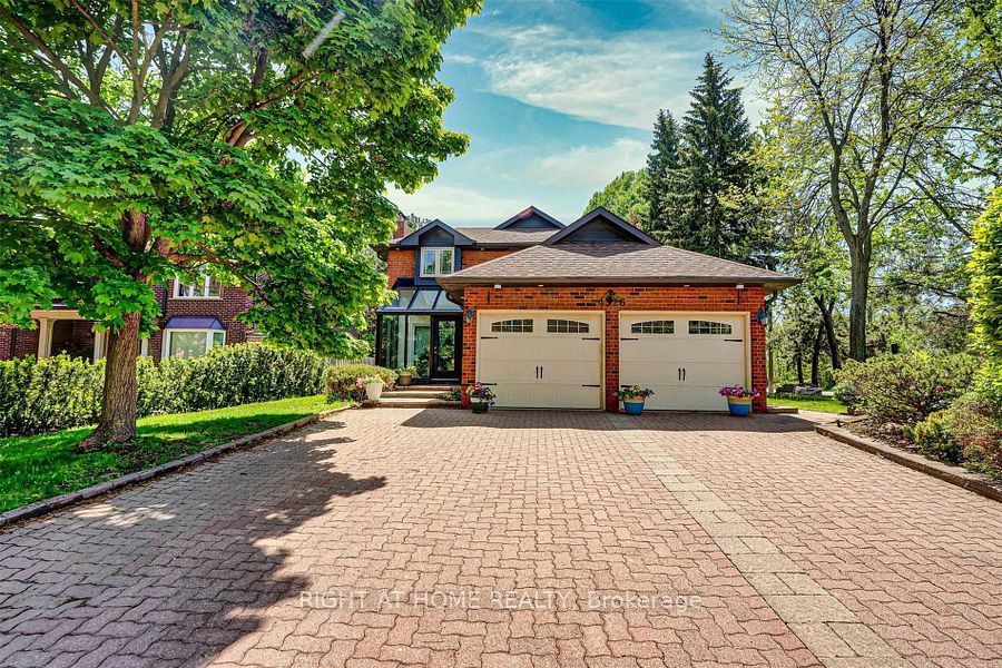 4326 Bridlepath Trail, Mississauga 2