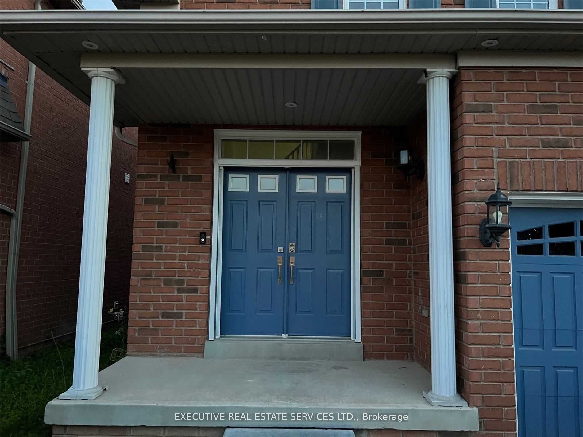 4 Long Meadow Road, Brampton 2