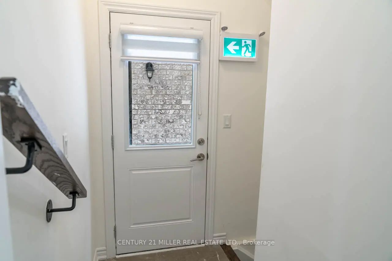 Unit LOWER - 334 Thimbleweed Court, Milton 4