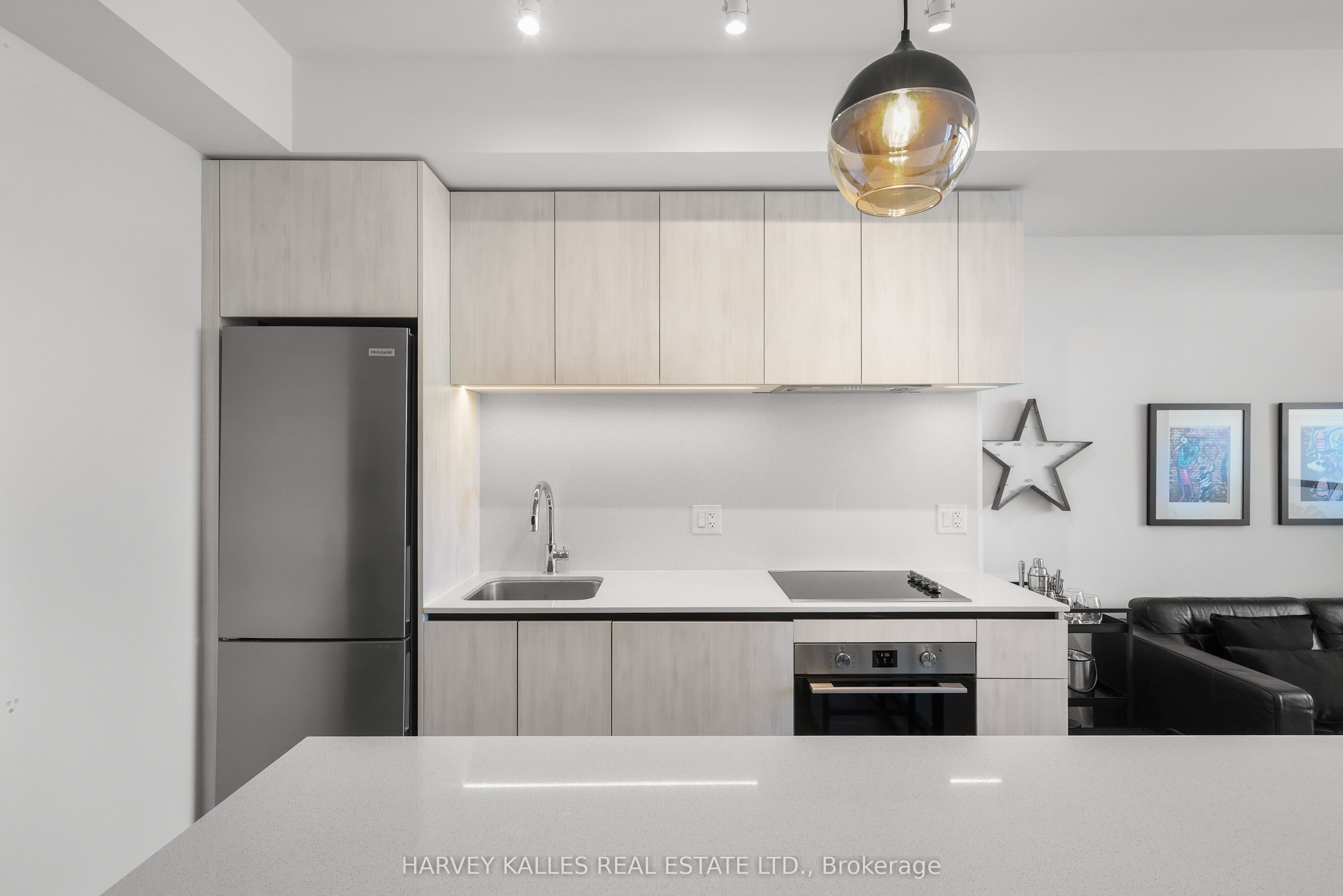 Unit 609 - 2495 Eglinton Avenue W, Mississauga 4