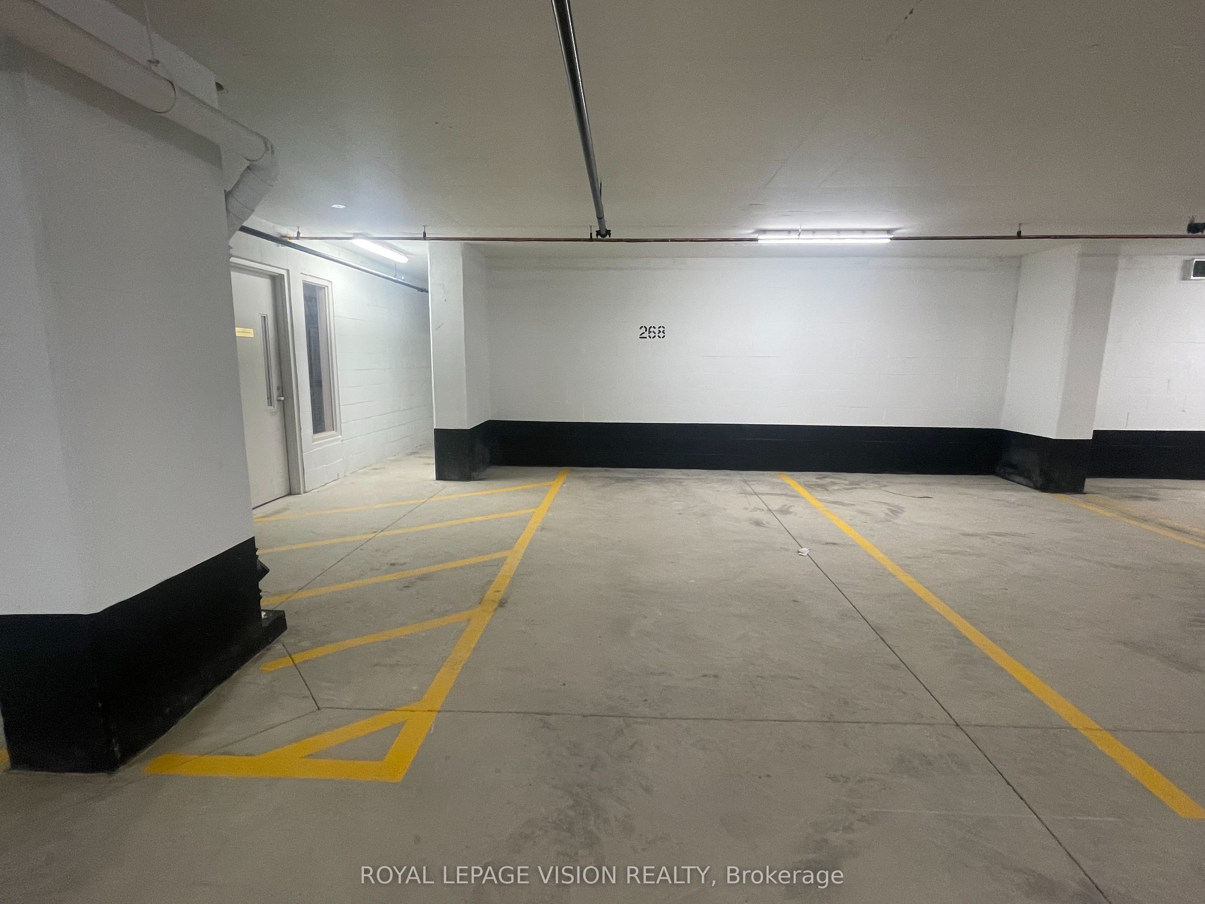 Unit 907 - 4010 Eglinton Avenue W, Etobicoke 4