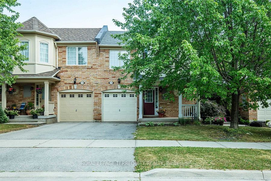 2458 Baintree Crescent, Oakville 2