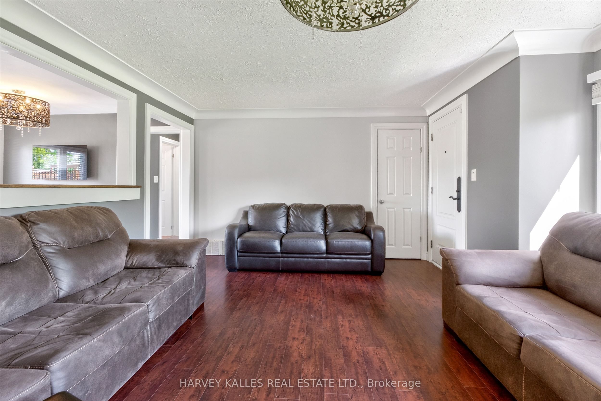 7566 Sixth Line, Milton 4