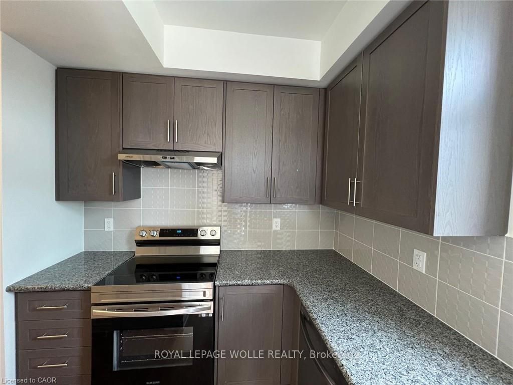 Unit 312 - 10 HALLIFORD Place, Brampton 3