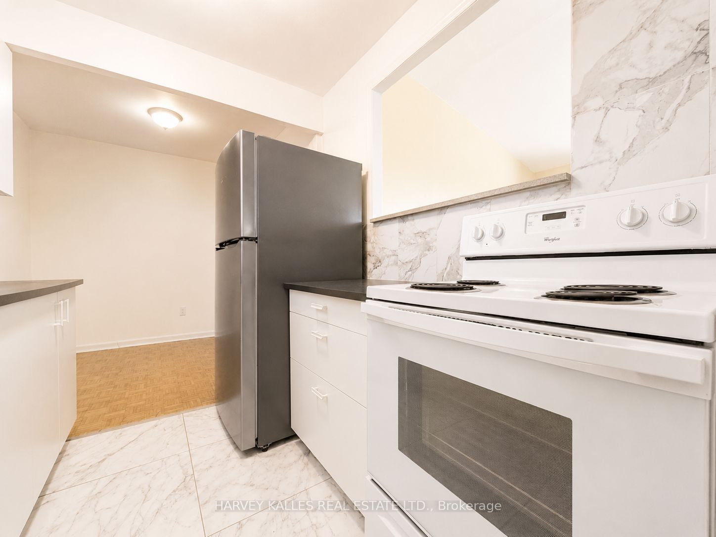 Unit 305 - 80 Blackfriar Avenue, Etobicoke 5