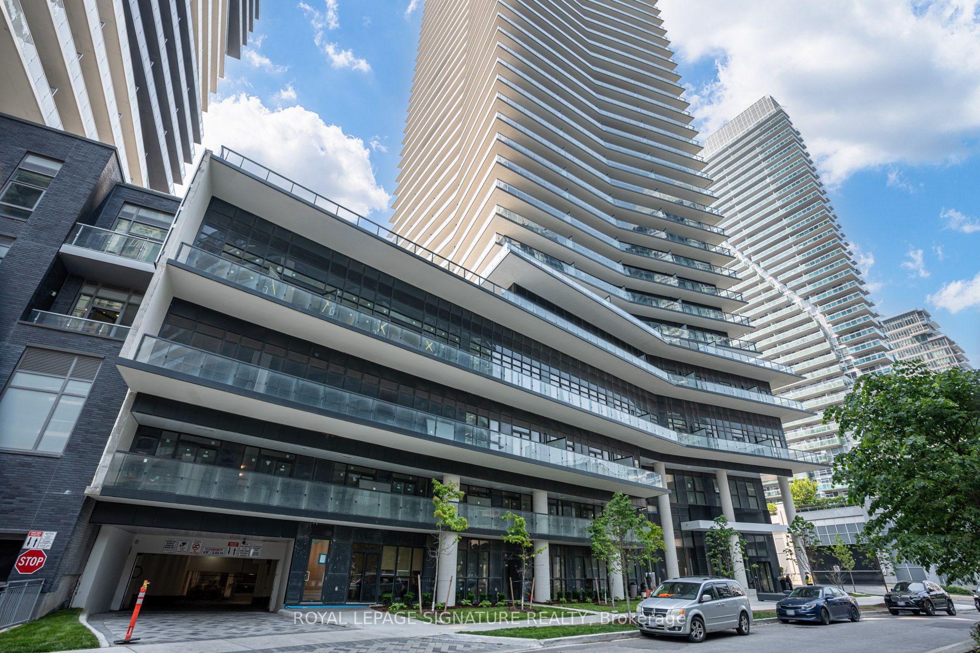Unit 4210 - 38 Annie Craig Drive, Etobicoke 3