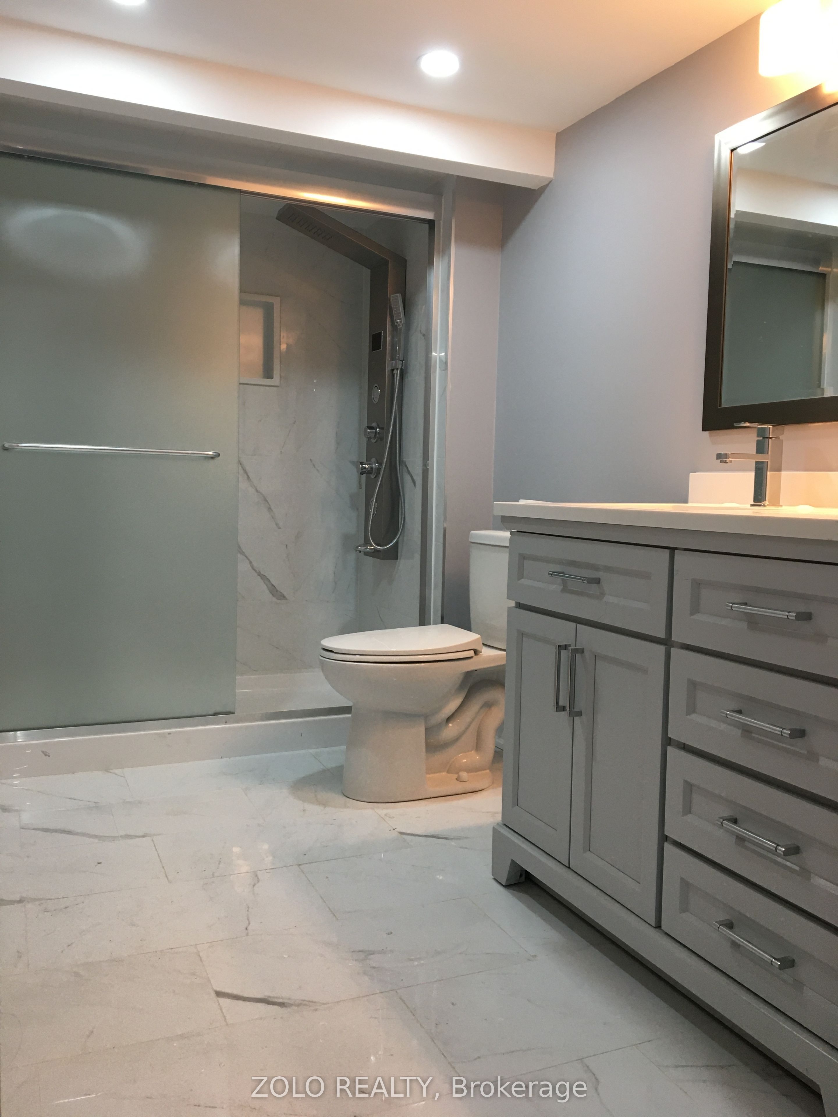 (Address not available), Mississauga 4