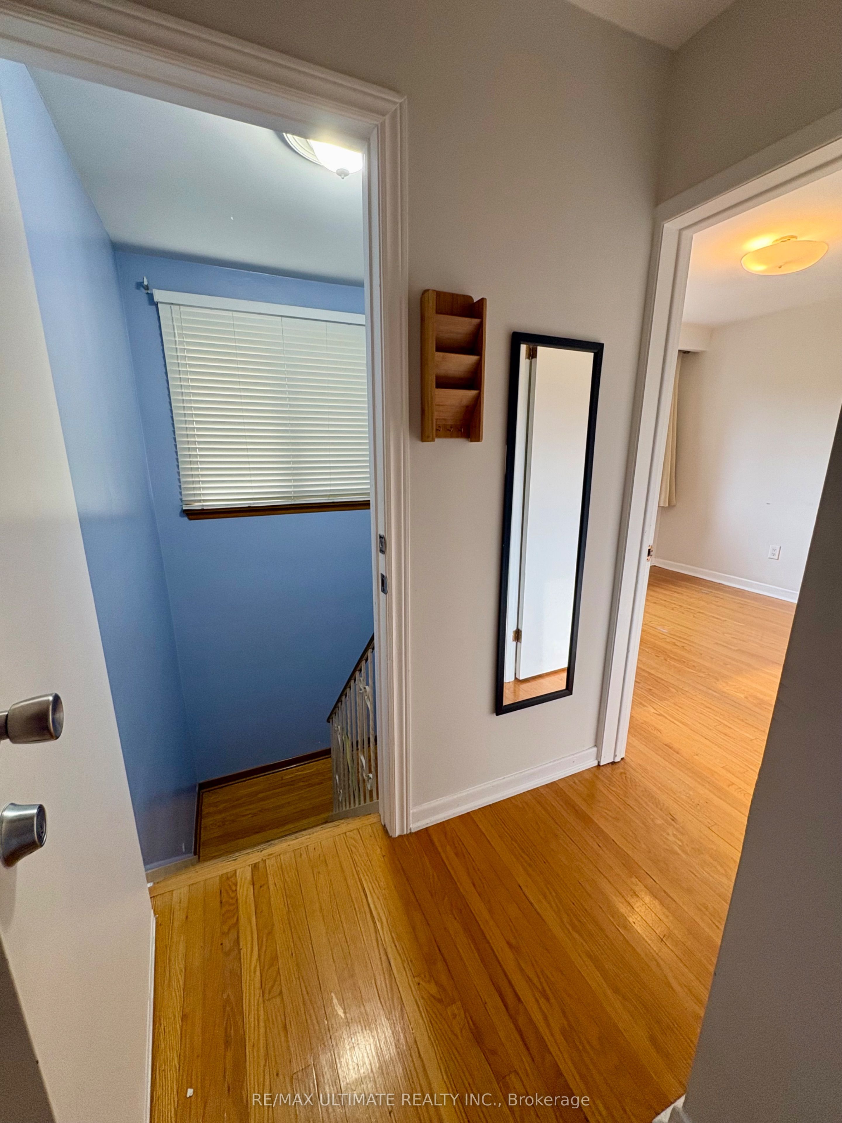 Unit 2nd Floor - 315 Harvie Avenue, Toronto 2