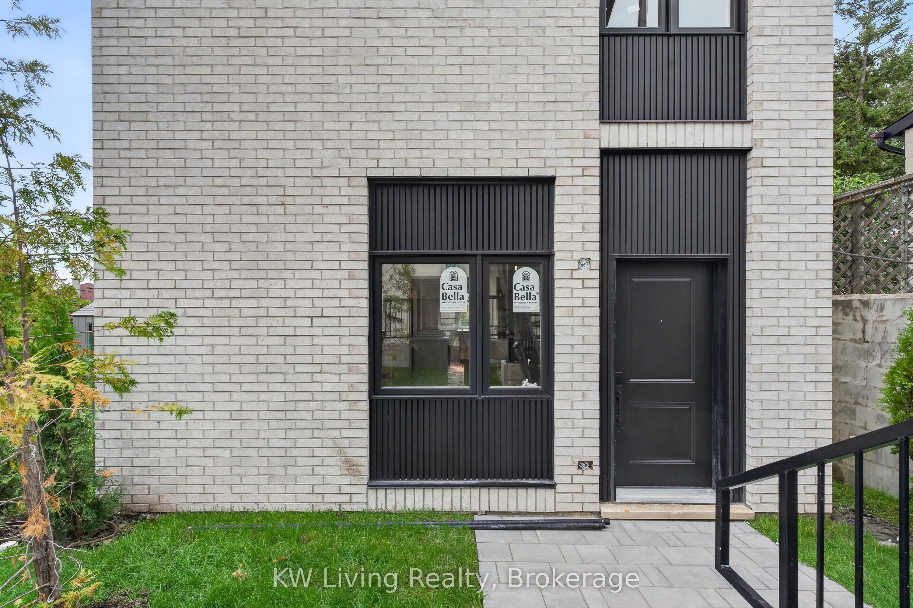Unit Garden Suite - 6 Kirknewton Road, Toronto 3