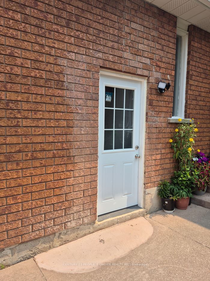 Unit Lower - 1964 Aldermead Road, Mississauga 4