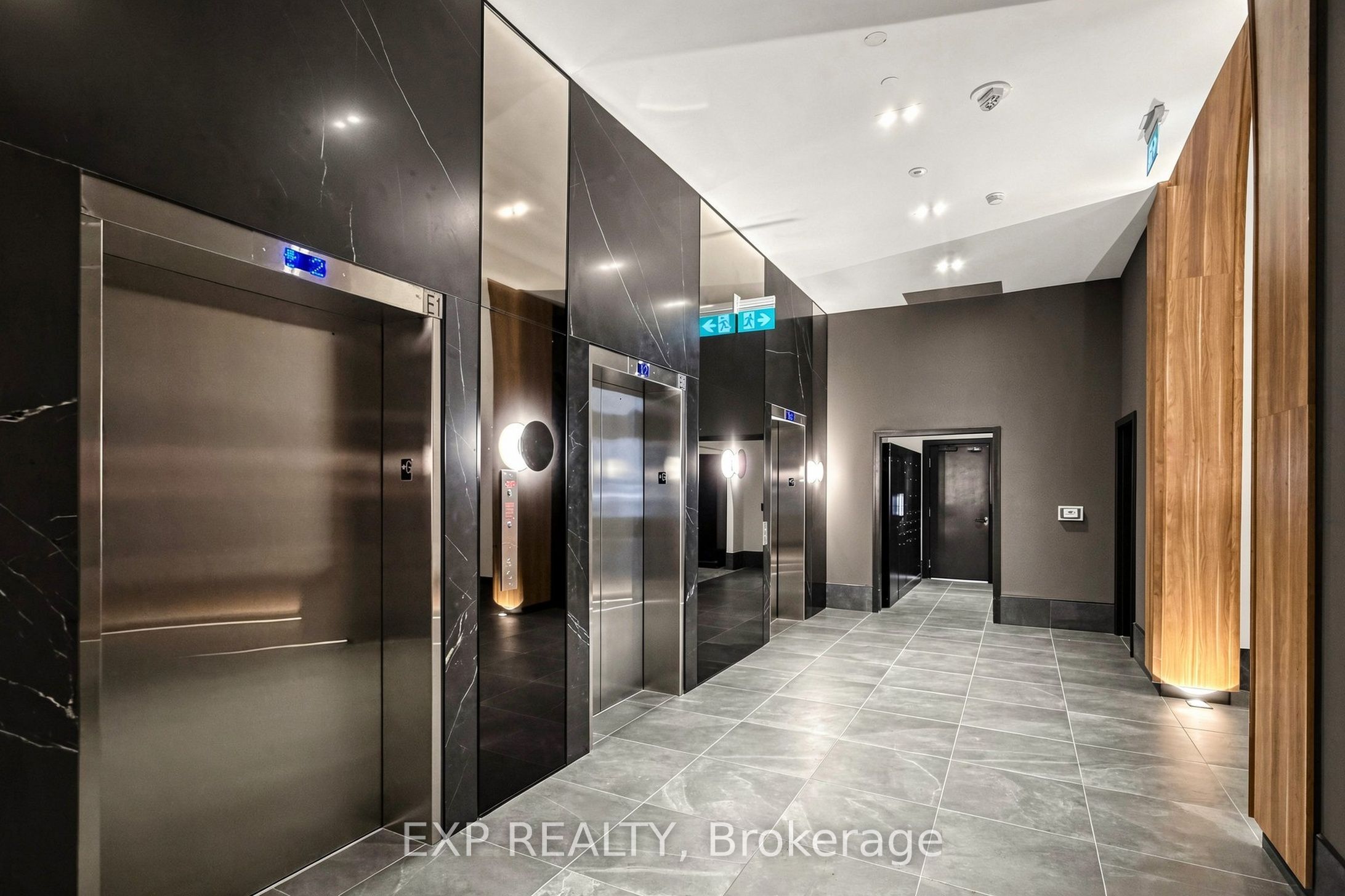 Unit 318 - 270 Dufferin Street, Toronto 3