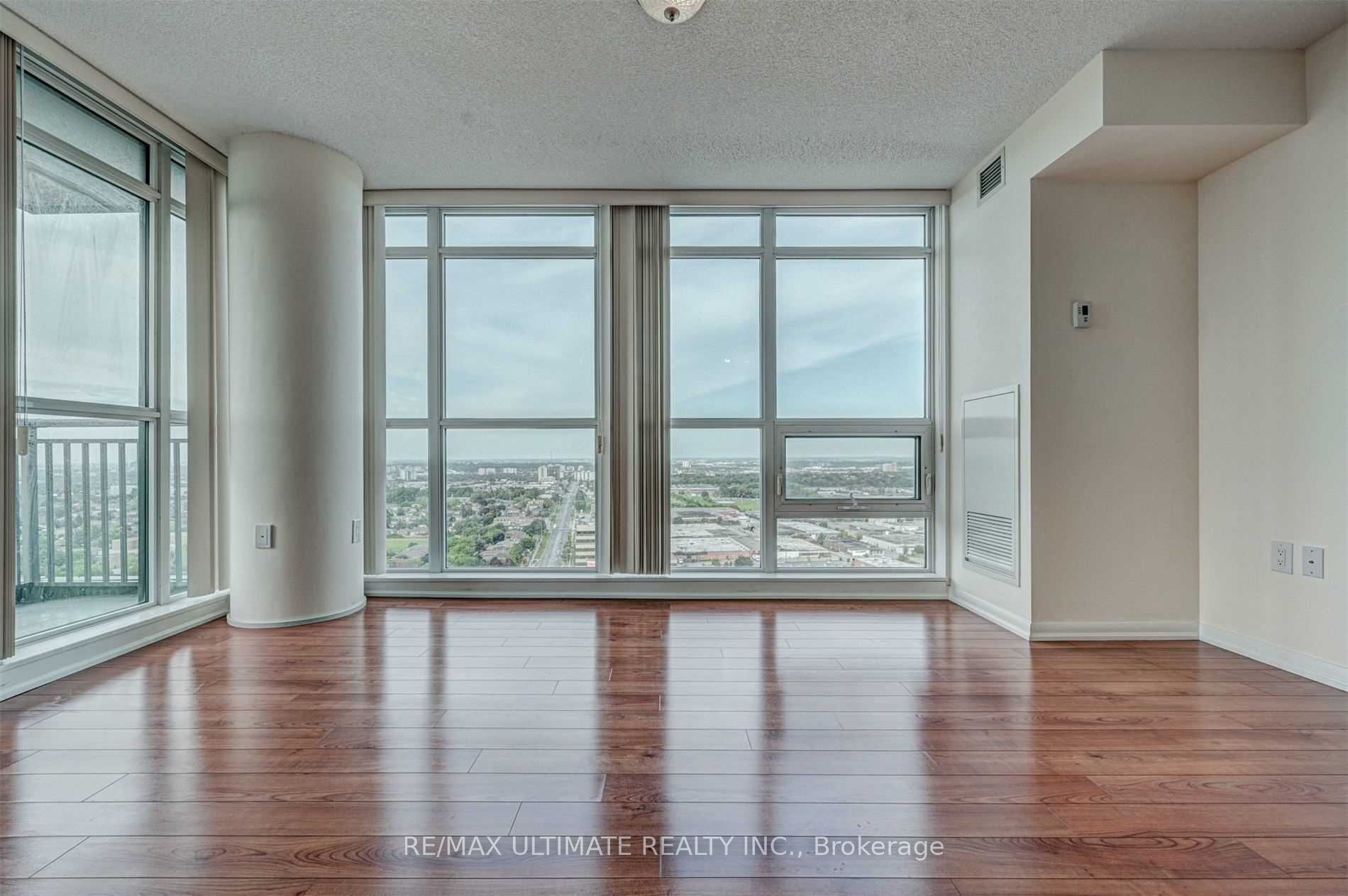 Unit 2411 - 830 Lawrence Avenue W, North York 5