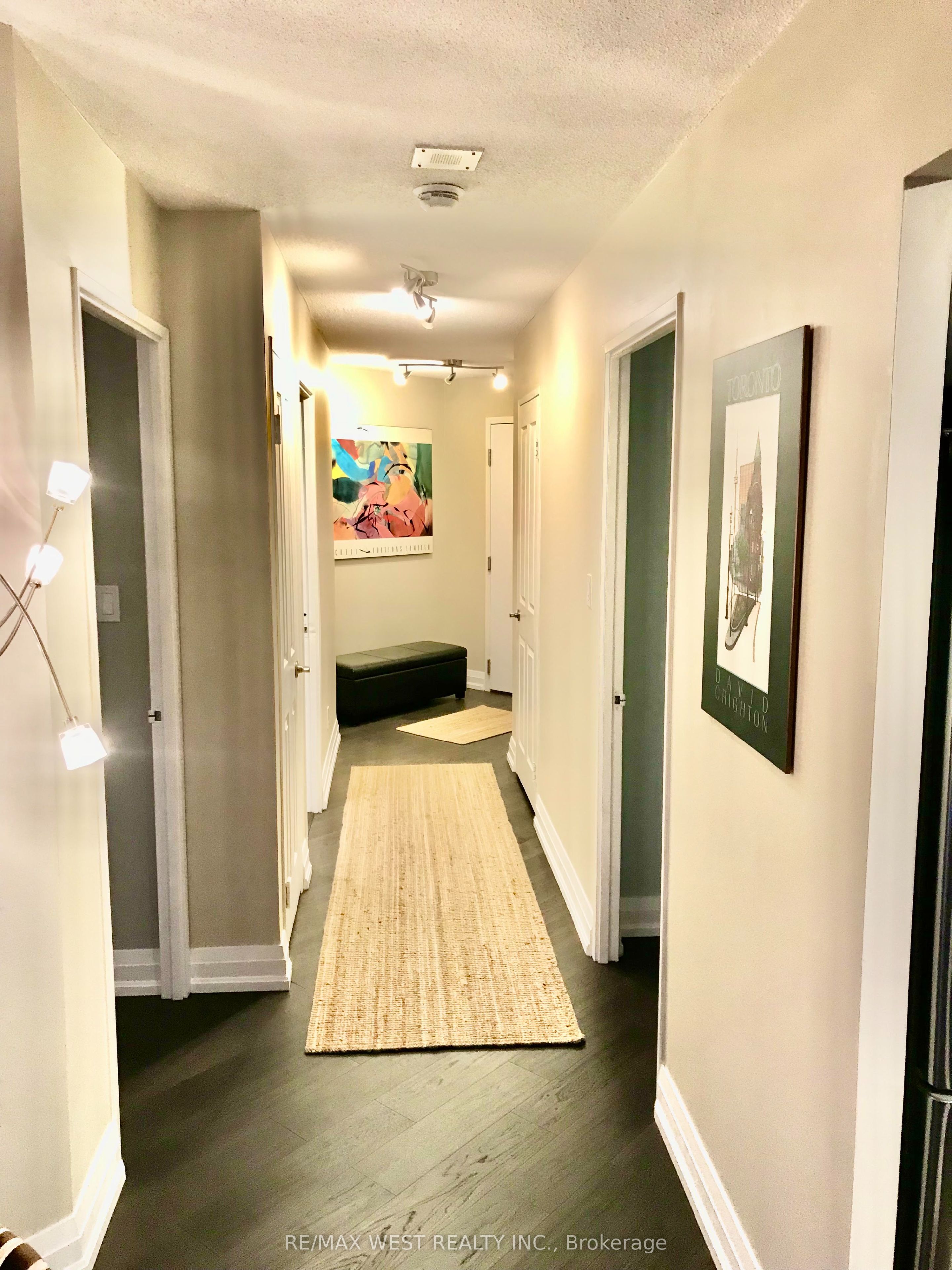 Unit 314 - 2261 Lake Shore Boulevard W, Etobicoke 4
