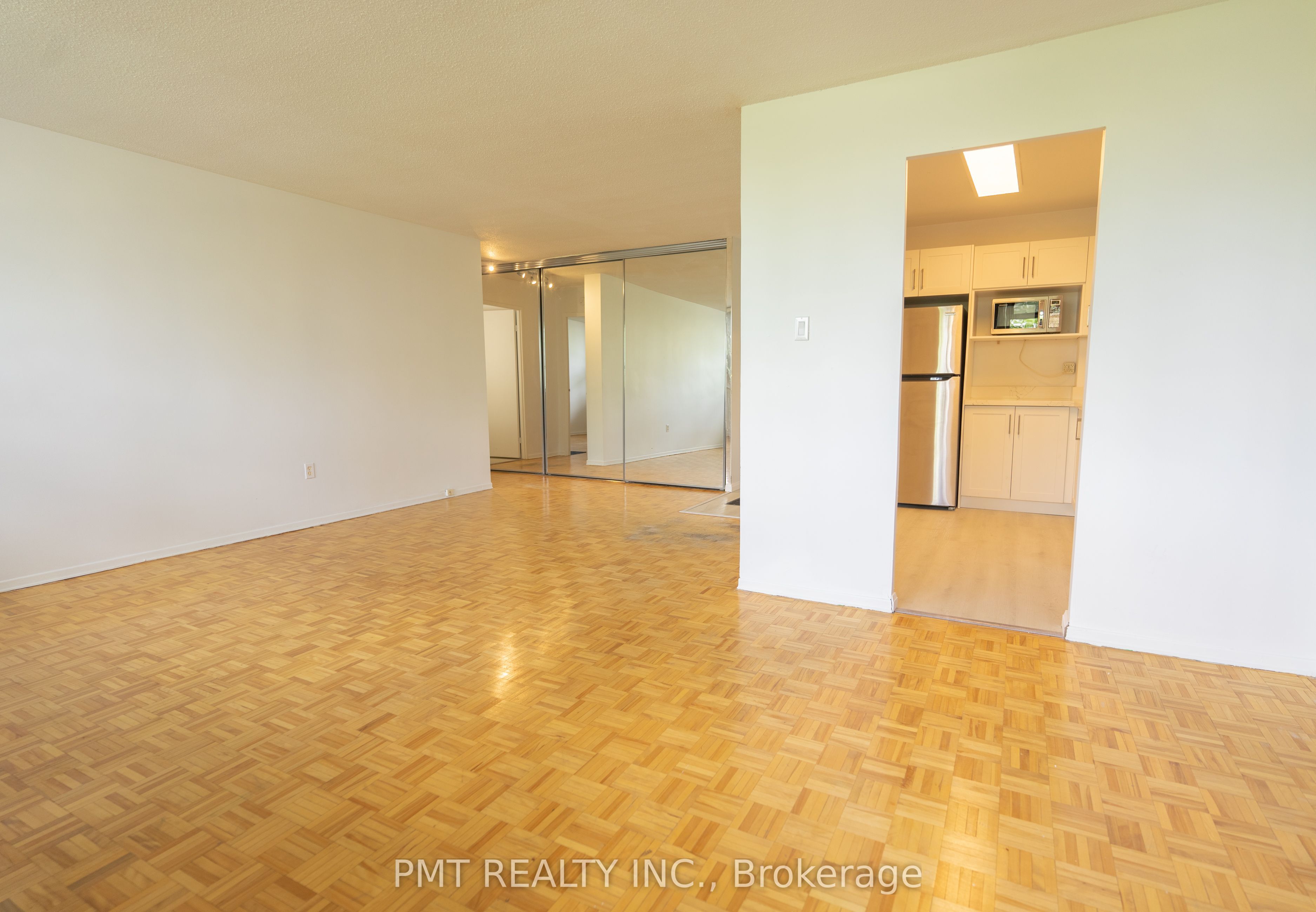 Unit 305 - 1455 Lawrence Avenue W, North York 5