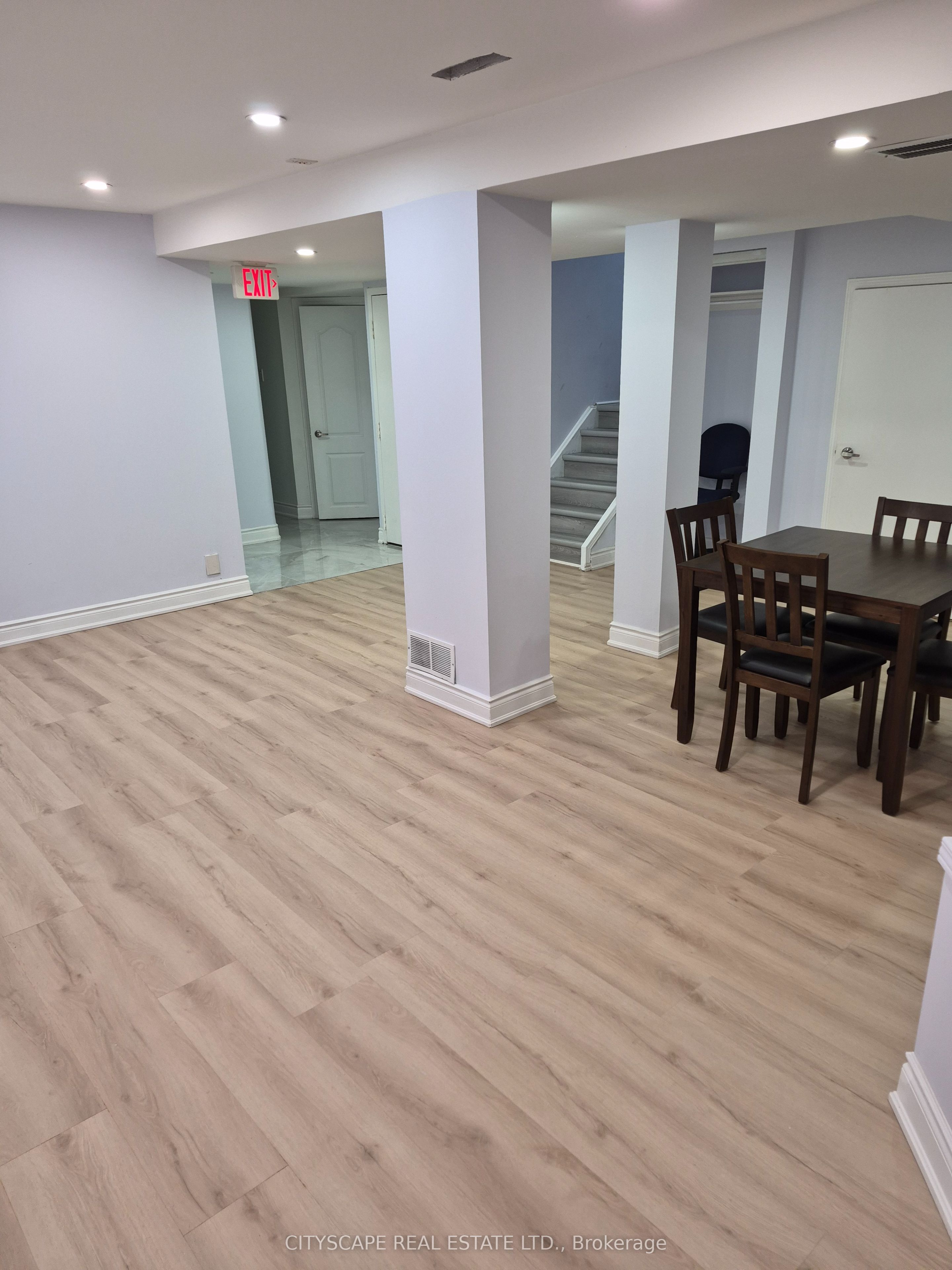 Unit Bsmt - 368 Sardinia Drive, Mississauga 4