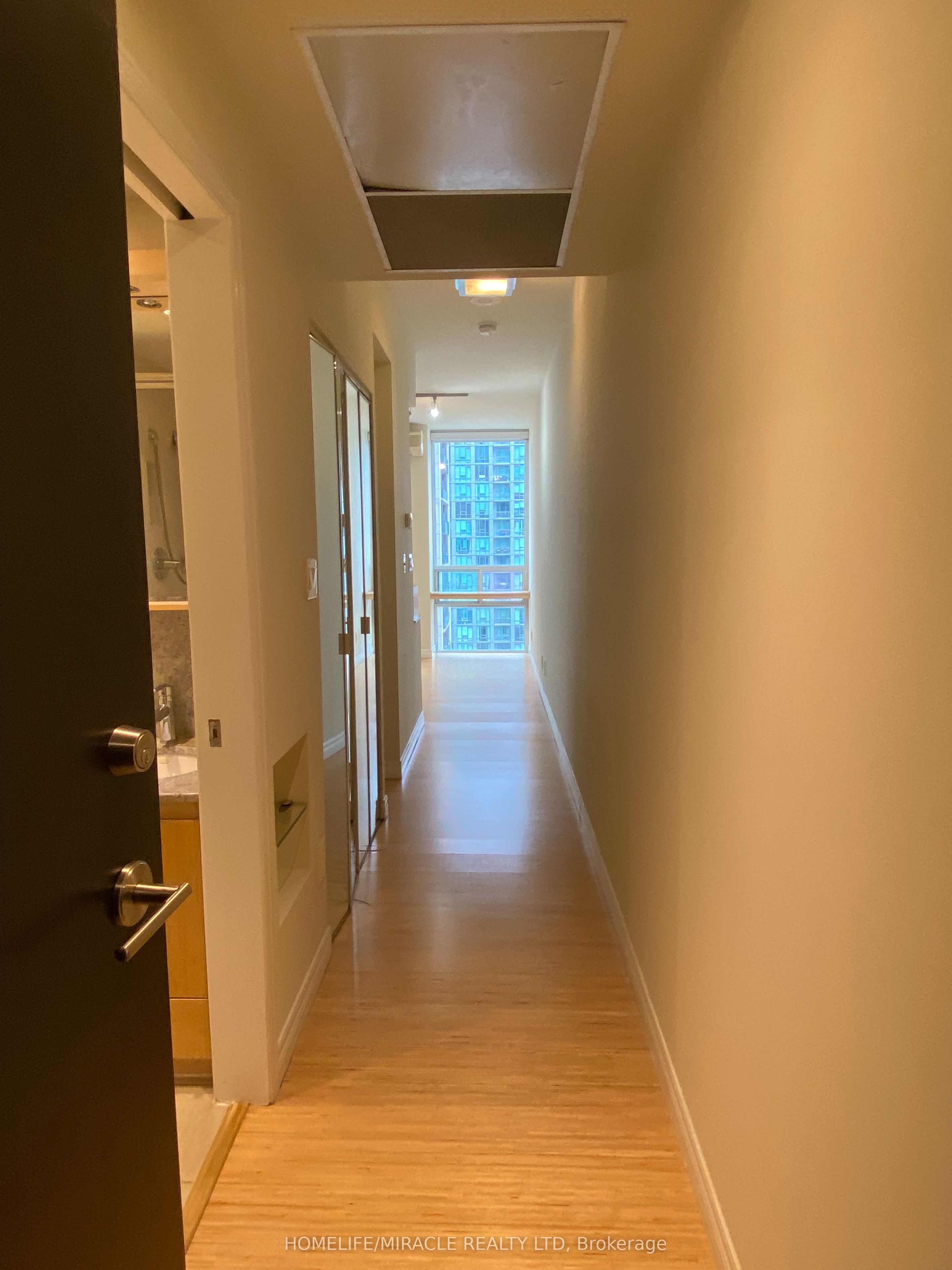 Unit 2606 - 3504 Hurontario Street, Mississauga 2