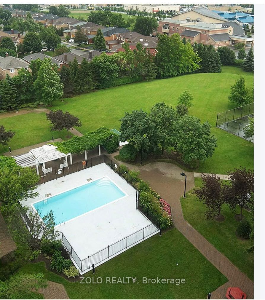 550 Webb Drive, Mississauga 3