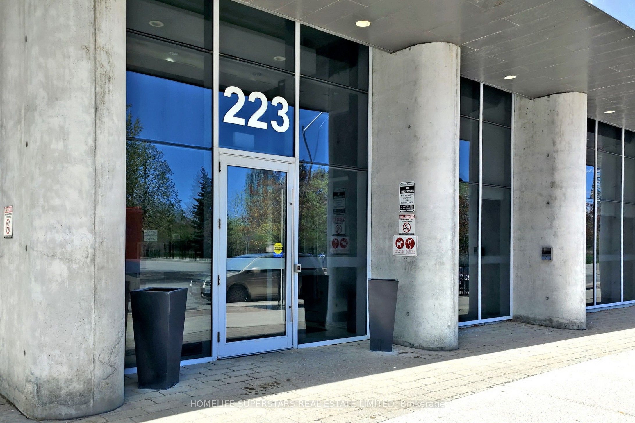 Unit 1013 - 223 Webb Drive, Mississauga 3