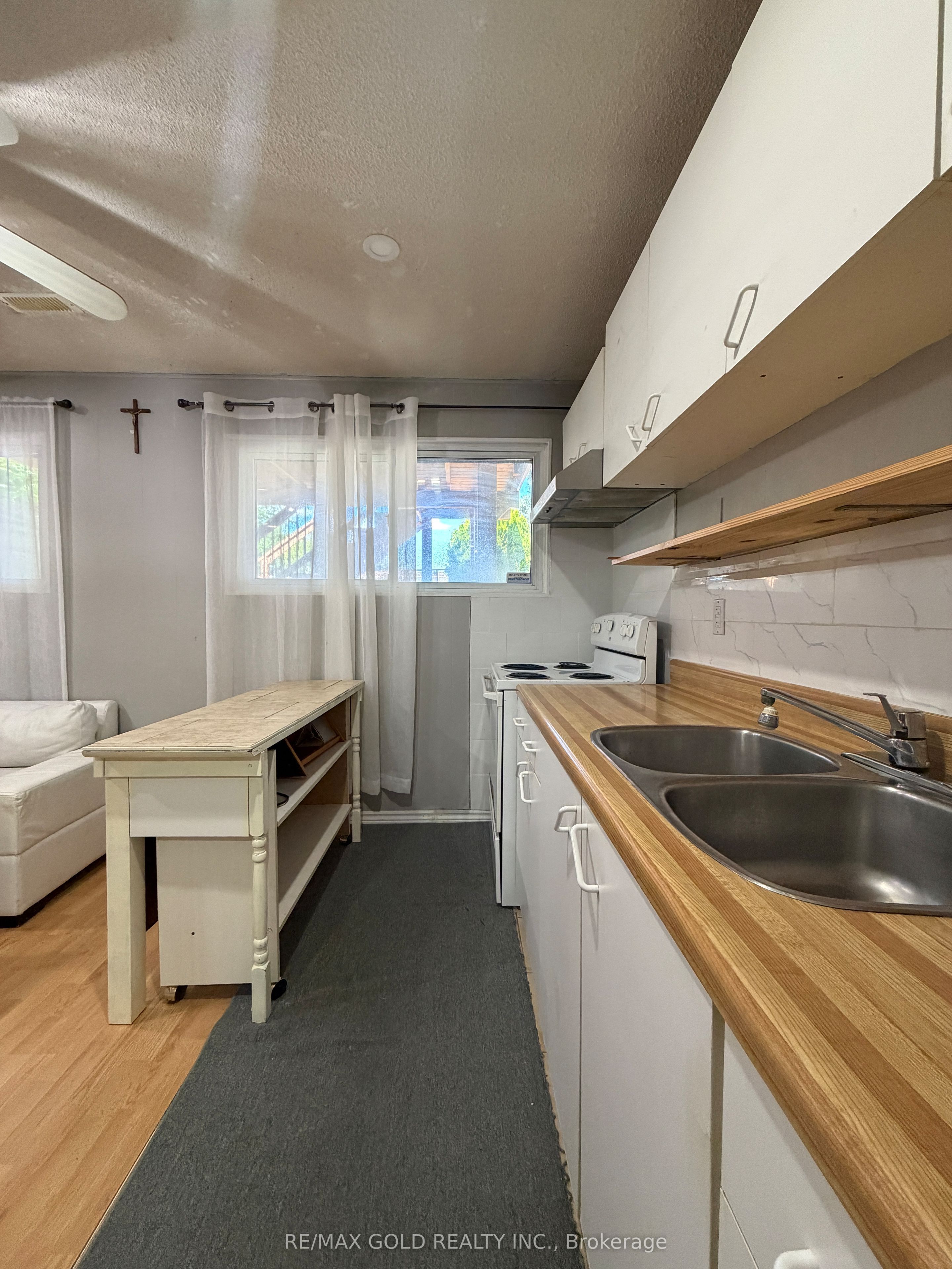 Unit Basement - 38 Carter Drive, Brampton 4