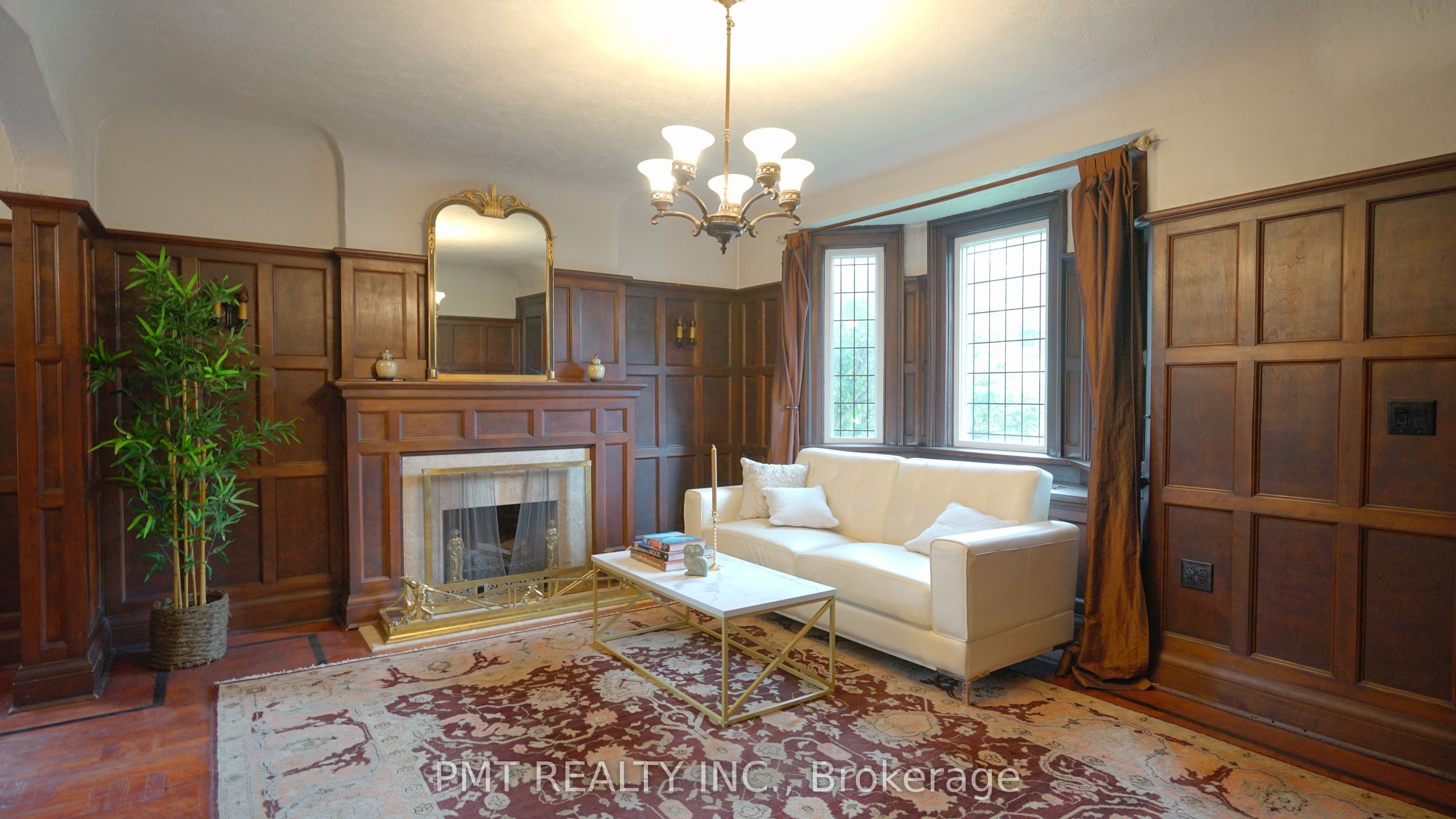 Unit Main - 2 Larkin Avenue, Toronto 2