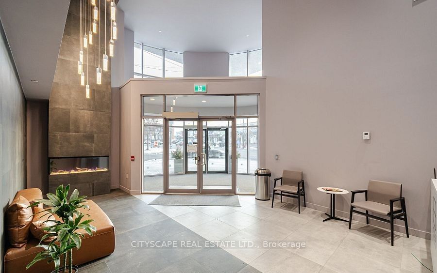 Unit 702 - 2433 Dufferin Street, Toronto 3
