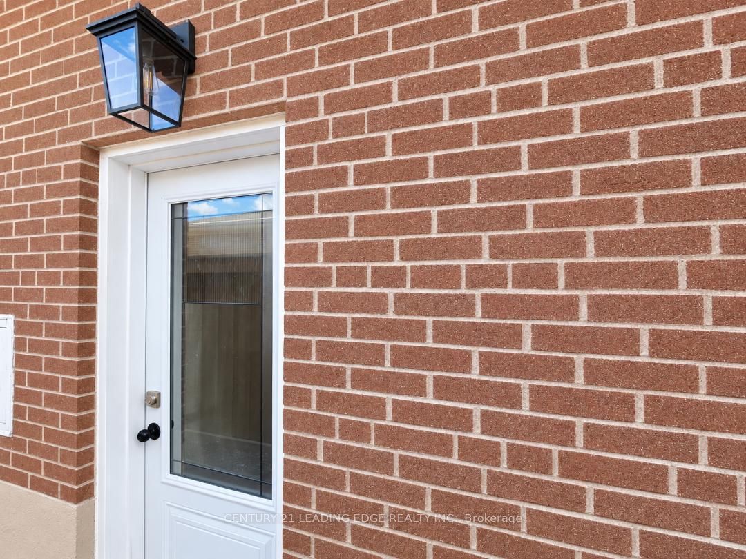Unit Lower Level - 28 Eringate Drive, Etobicoke 4