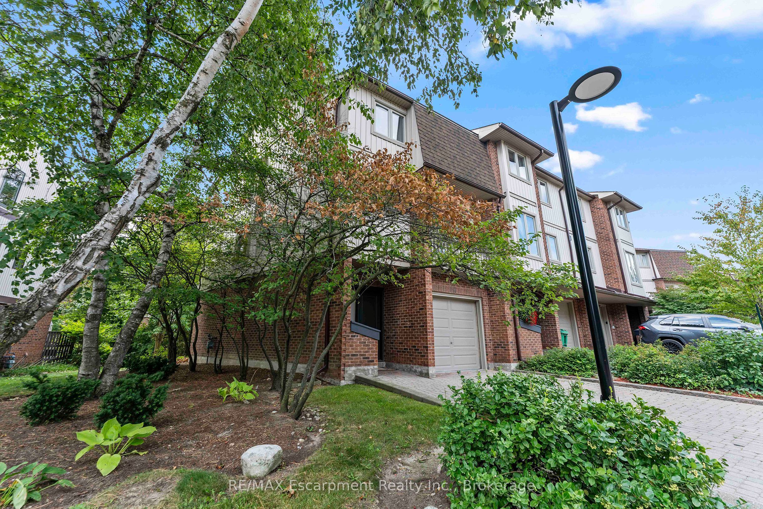 Unit 9 - 1160 Walden Circle, Mississauga 2
