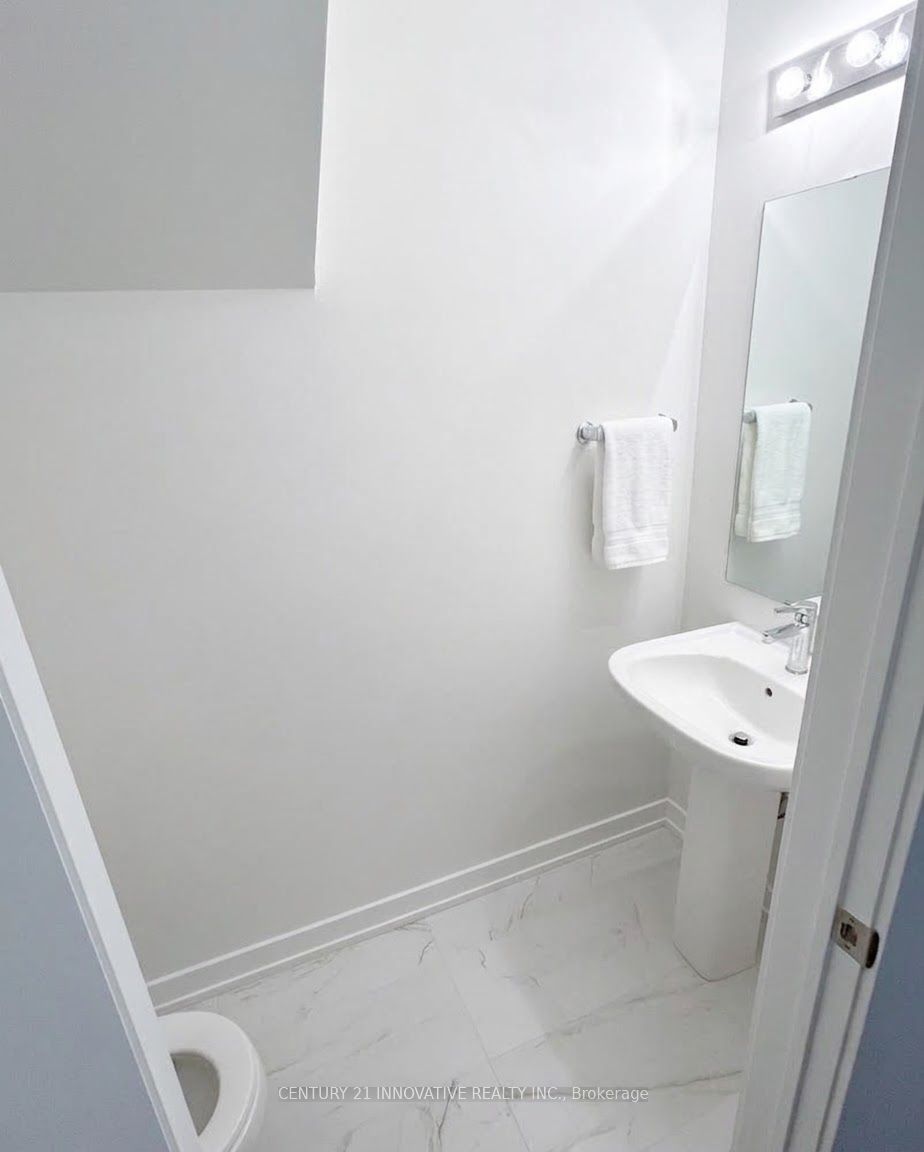 Unit 10 - 3538 Colonial Drive, Mississauga 4